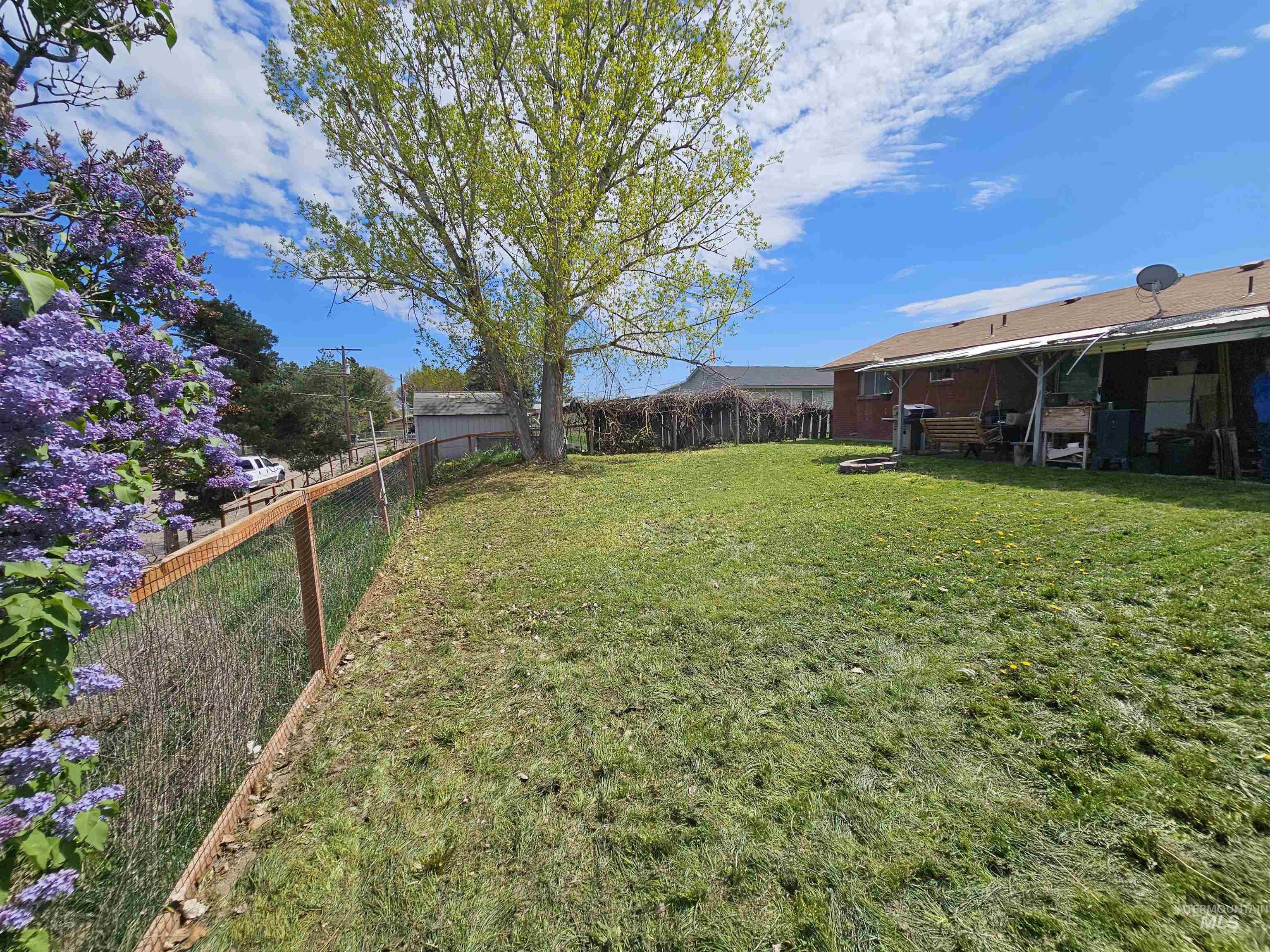 428 1st St. N., Marsing, Idaho 83639, 3 Bedrooms, 1 Bathroom, Residential For Sale, Price $225,000, 98982593