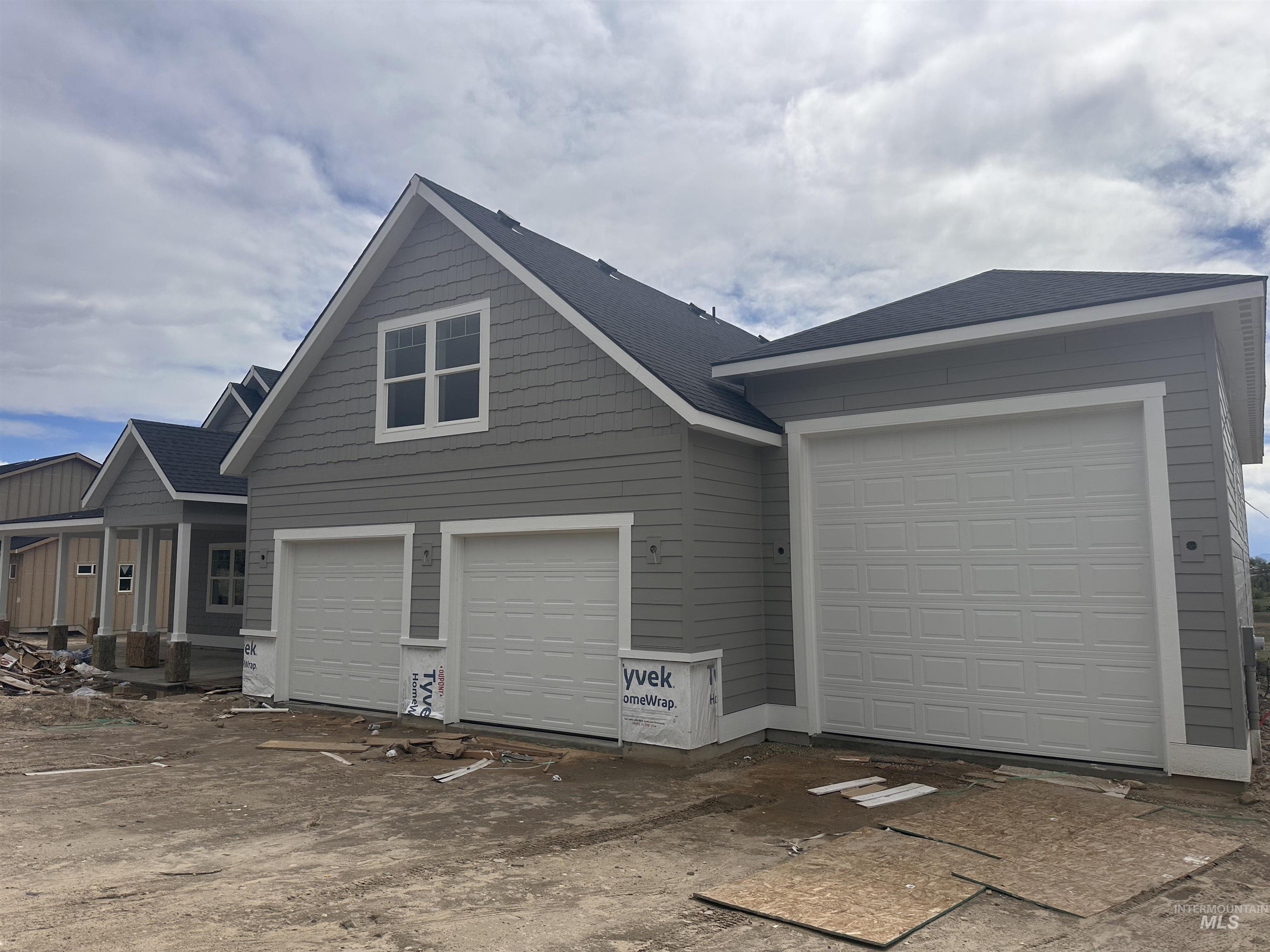 27387 Iron Horse Dr, Caldwell, Idaho 83607, 4 Bedrooms, 3.5 Bathrooms, Residential For Sale, Price $1,288,000, 98982594