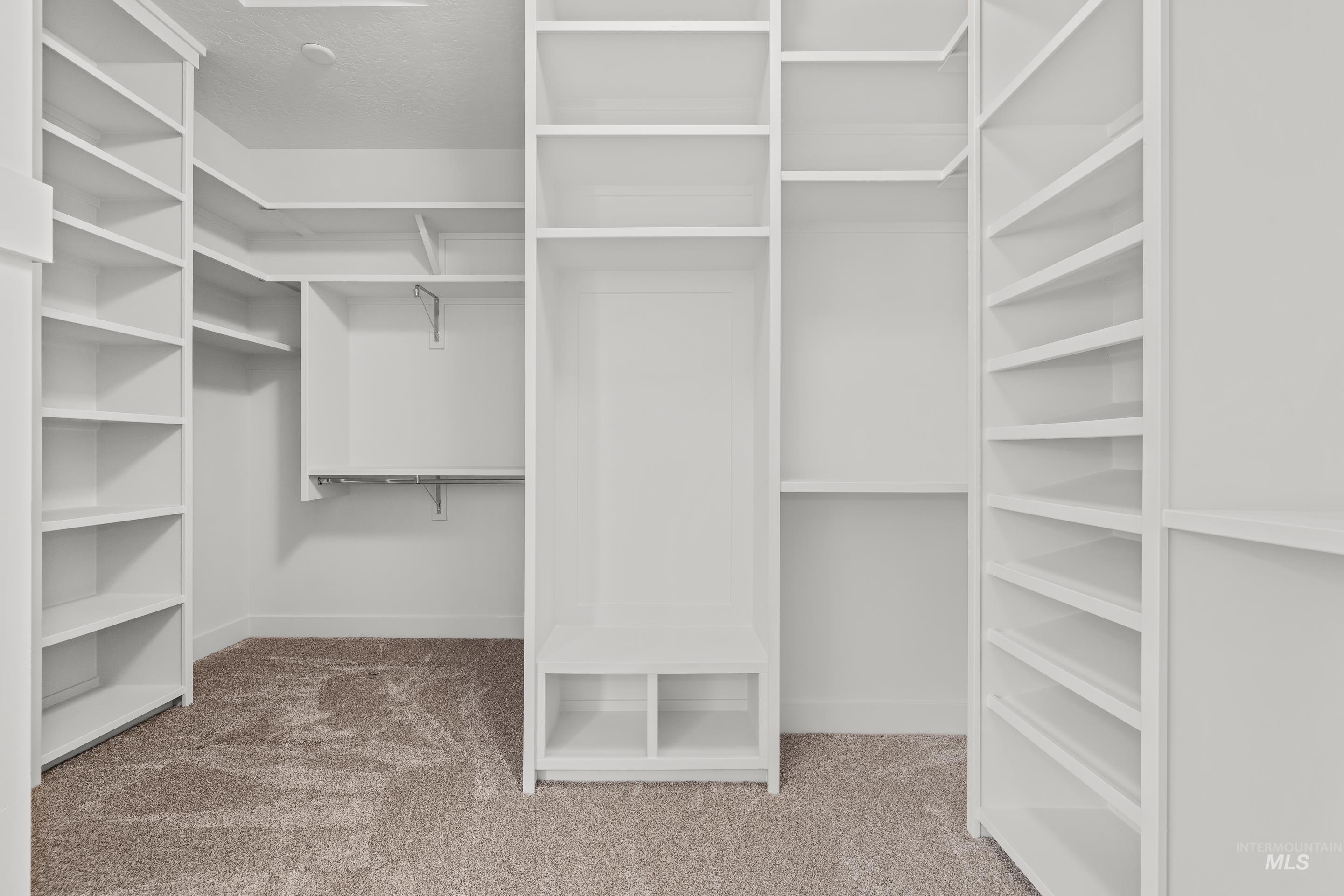 27387 Iron Horse Dr, Caldwell, Idaho 83607, 4 Bedrooms, 3.5 Bathrooms, Residential For Sale, Price $1,288,000, 98982594