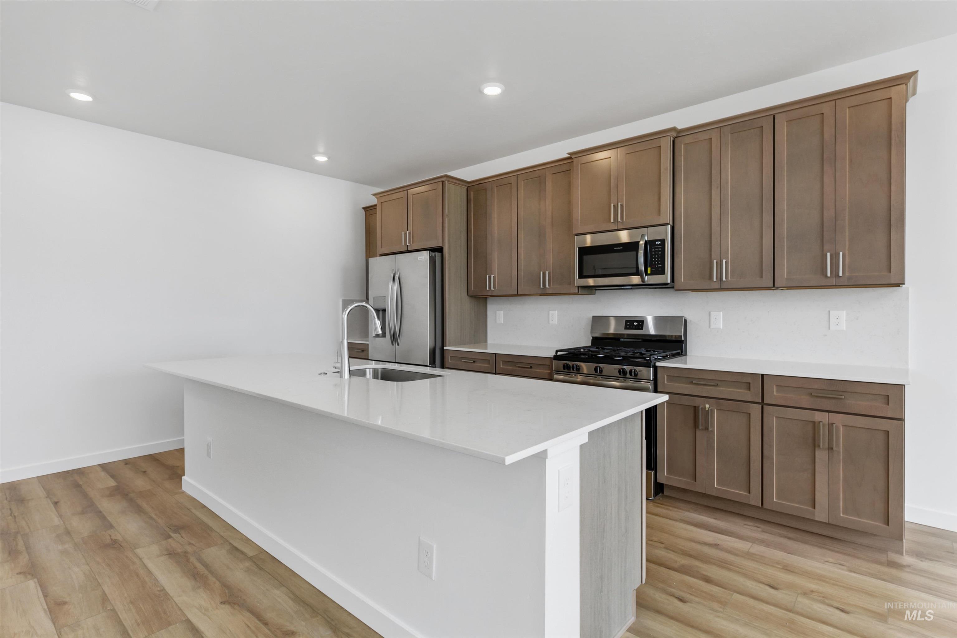 15136 Lenticular Ave, Caldwell, Idaho 83607, 4 Bedrooms, 2 Bathrooms, Residential For Sale, Price $492,900,MLS 98982595