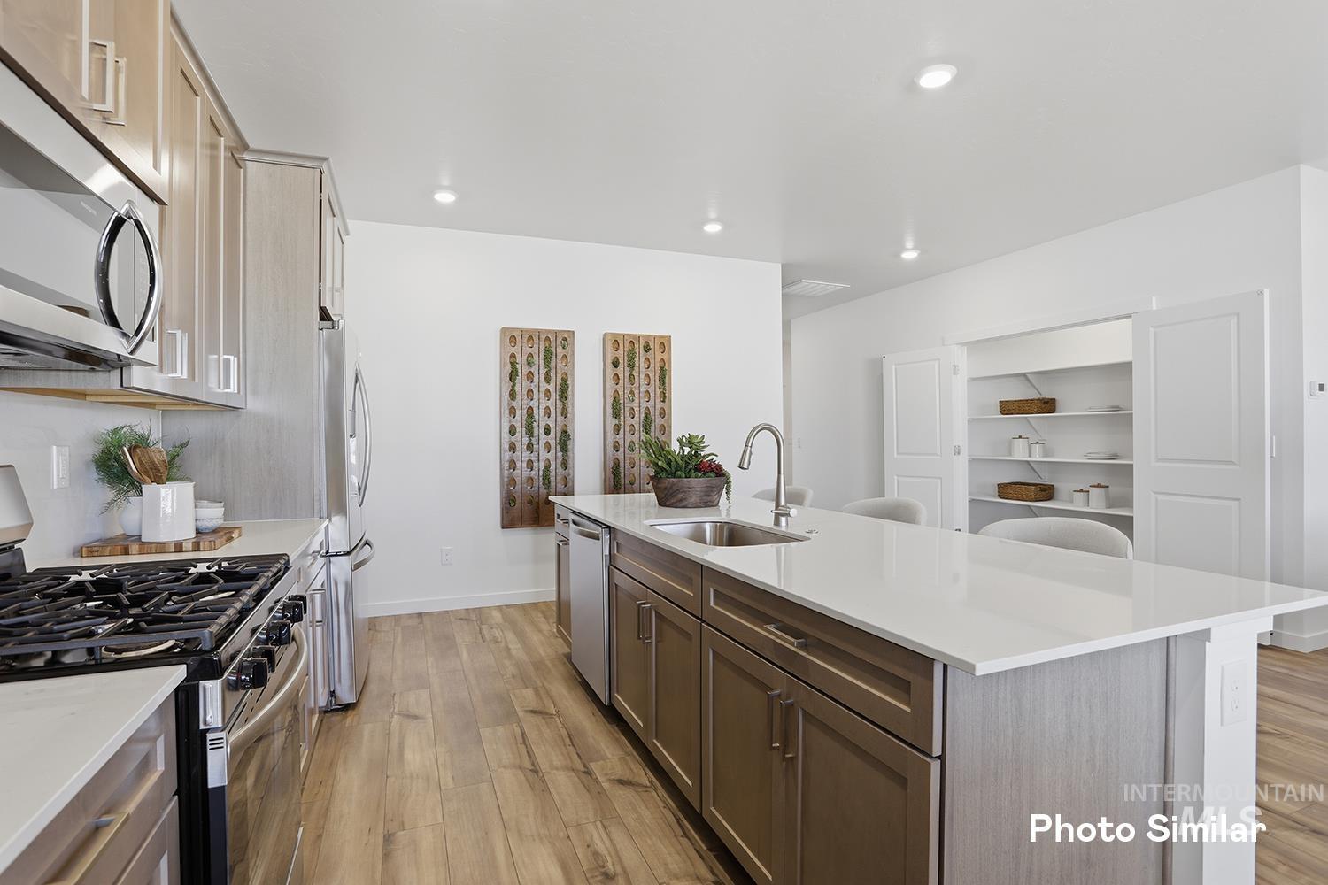 15136 Lenticular Ave, Caldwell, Idaho 83607, 4 Bedrooms, 2 Bathrooms, Residential For Sale, Price $487,900, 98982595