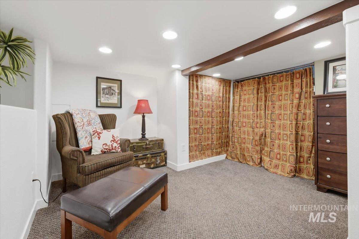 6309 W Post St, Boise, Idaho 83704, 1 Bedroom, 1 Bathroom, Residential For Sale, Price $389,900, 98982596