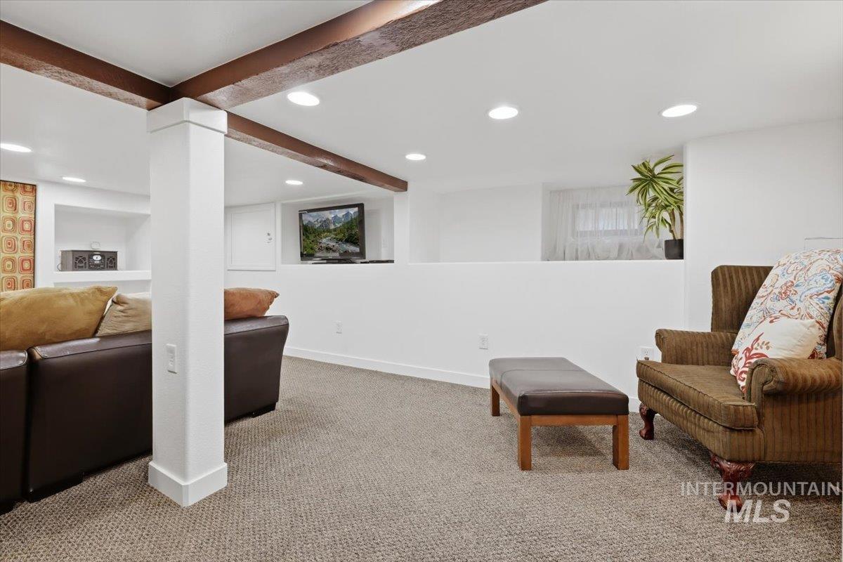 6309 W Post St, Boise, Idaho 83704, 1 Bedroom, 1 Bathroom, Residential For Sale, Price $389,900, 98982596