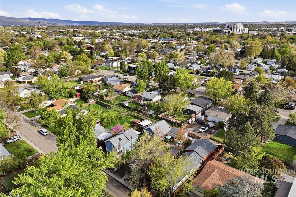 6309 W Post St, Boise, Idaho 83704, 1 Bedroom, 1 Bathroom, Residential For Sale, Price $389,900, 98982596