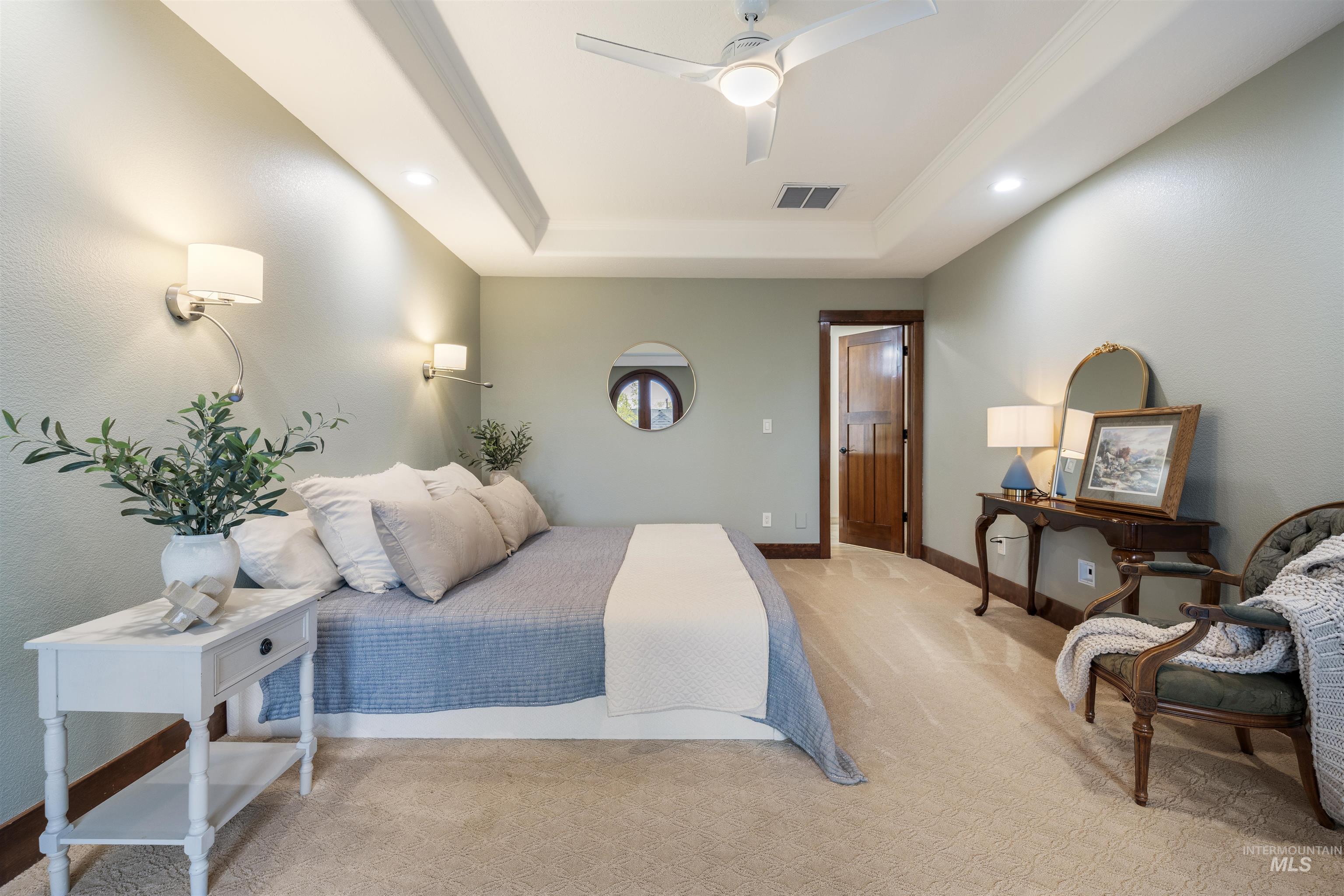 253 E Wexford Ln, Eagle, Idaho 83616, 3 Bedrooms, 3 Bathrooms, Residential For Sale, Price $699,990, 98982598