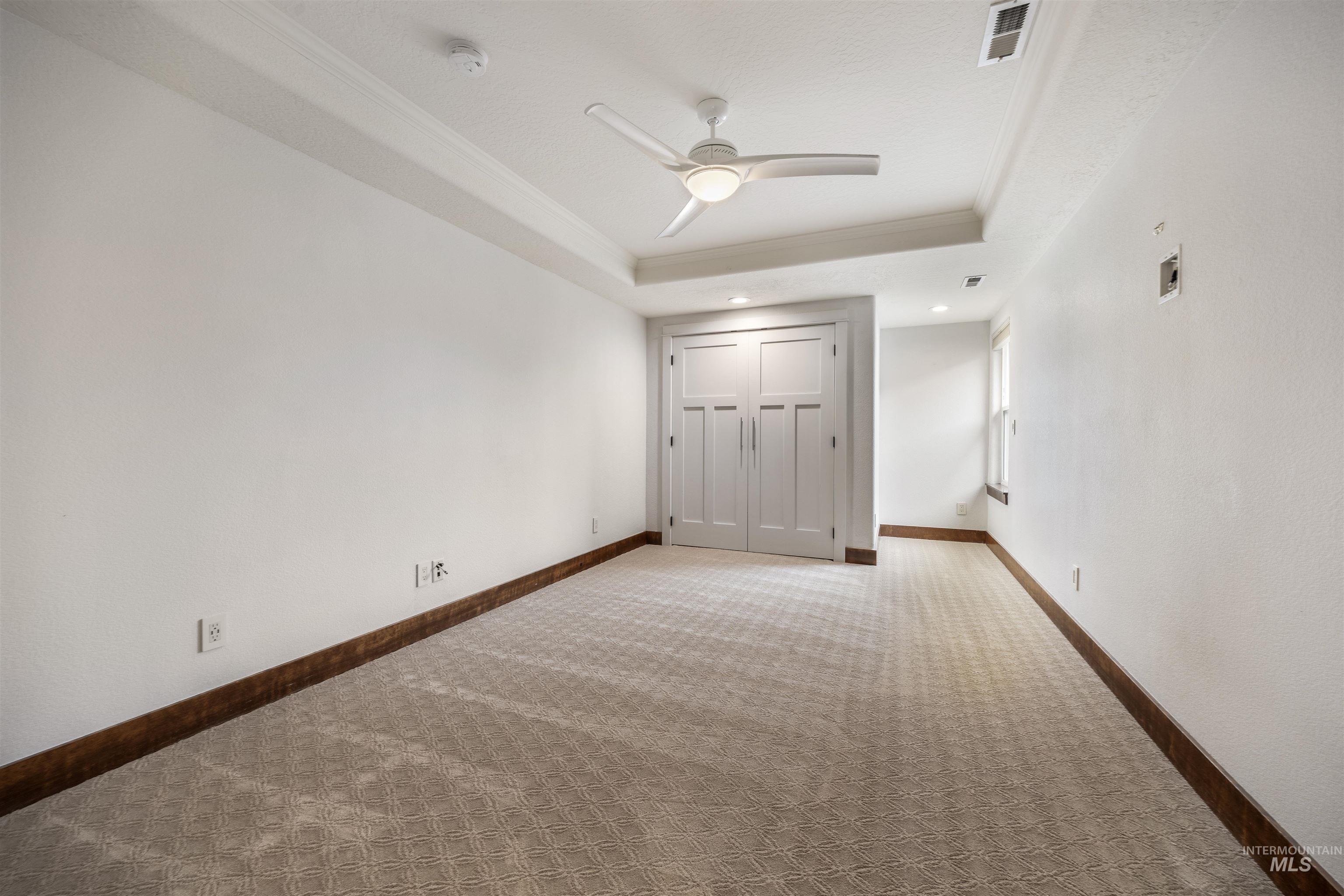 253 E Wexford Ln, Eagle, Idaho 83616, 3 Bedrooms, 3 Bathrooms, Residential For Sale, Price $699,990, 98982598