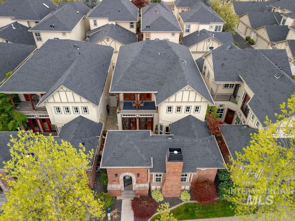 253 E Wexford Ln, Eagle, Idaho 83616, 3 Bedrooms, 3 Bathrooms, Residential For Sale, Price $699,990, 98982598