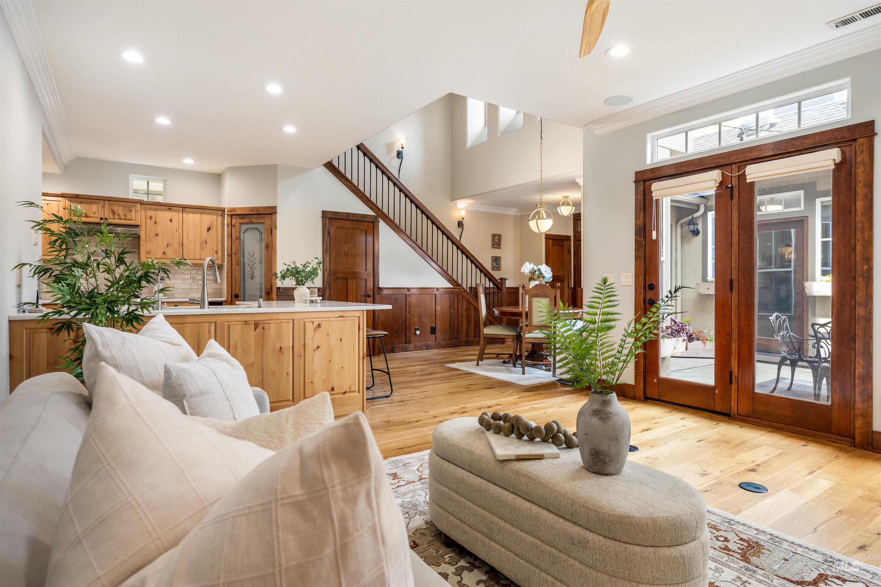 253 E Wexford Ln, Eagle, Idaho 83616, 3 Bedrooms, 3 Bathrooms, Residential For Sale, Price $699,990, 98982598