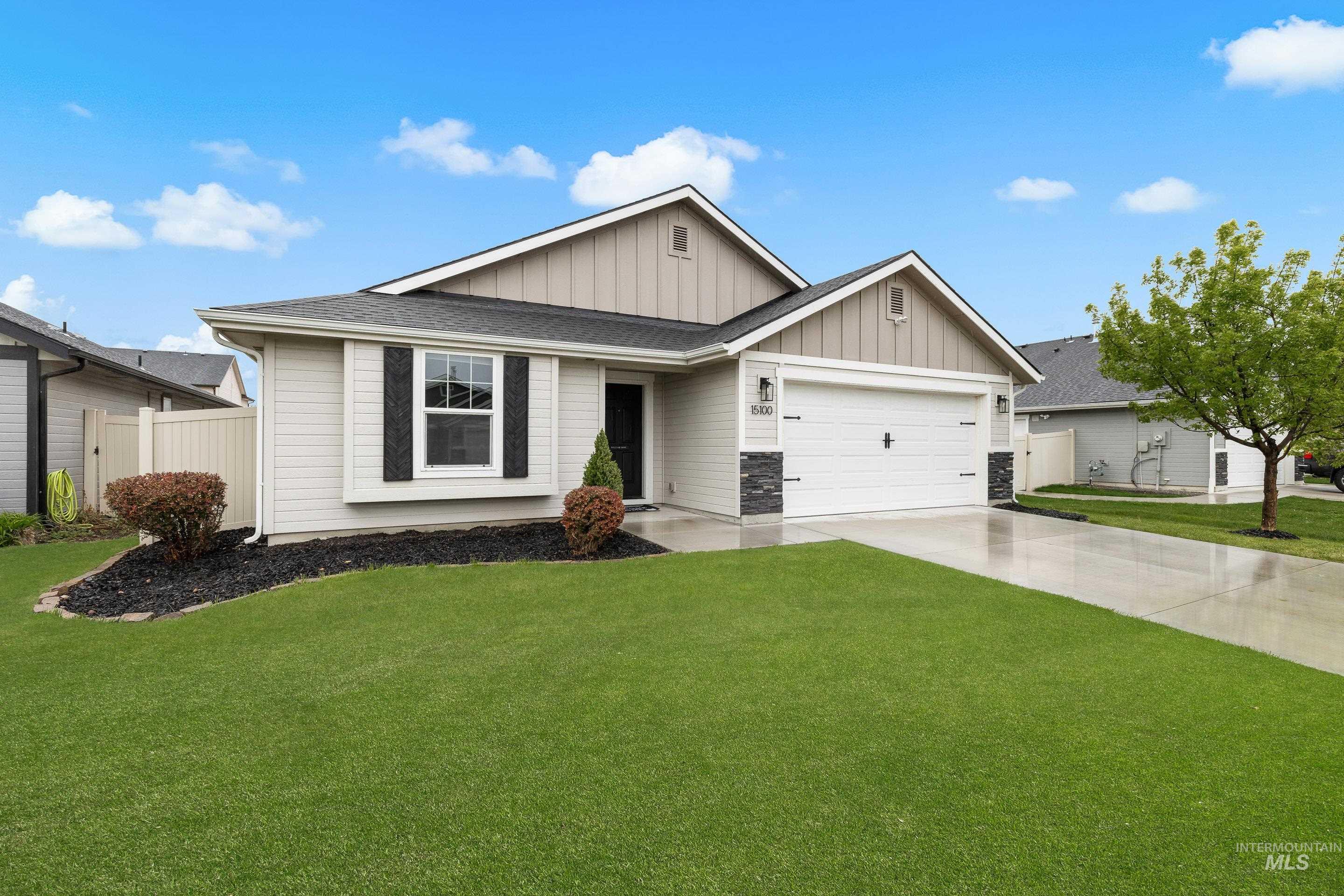 15100 N Fishing Creek Ave, Nampa, Idaho 83651, 3 Bedrooms, 2 Bathrooms, Residential For Sale, Price $415,000,MLS 98982599