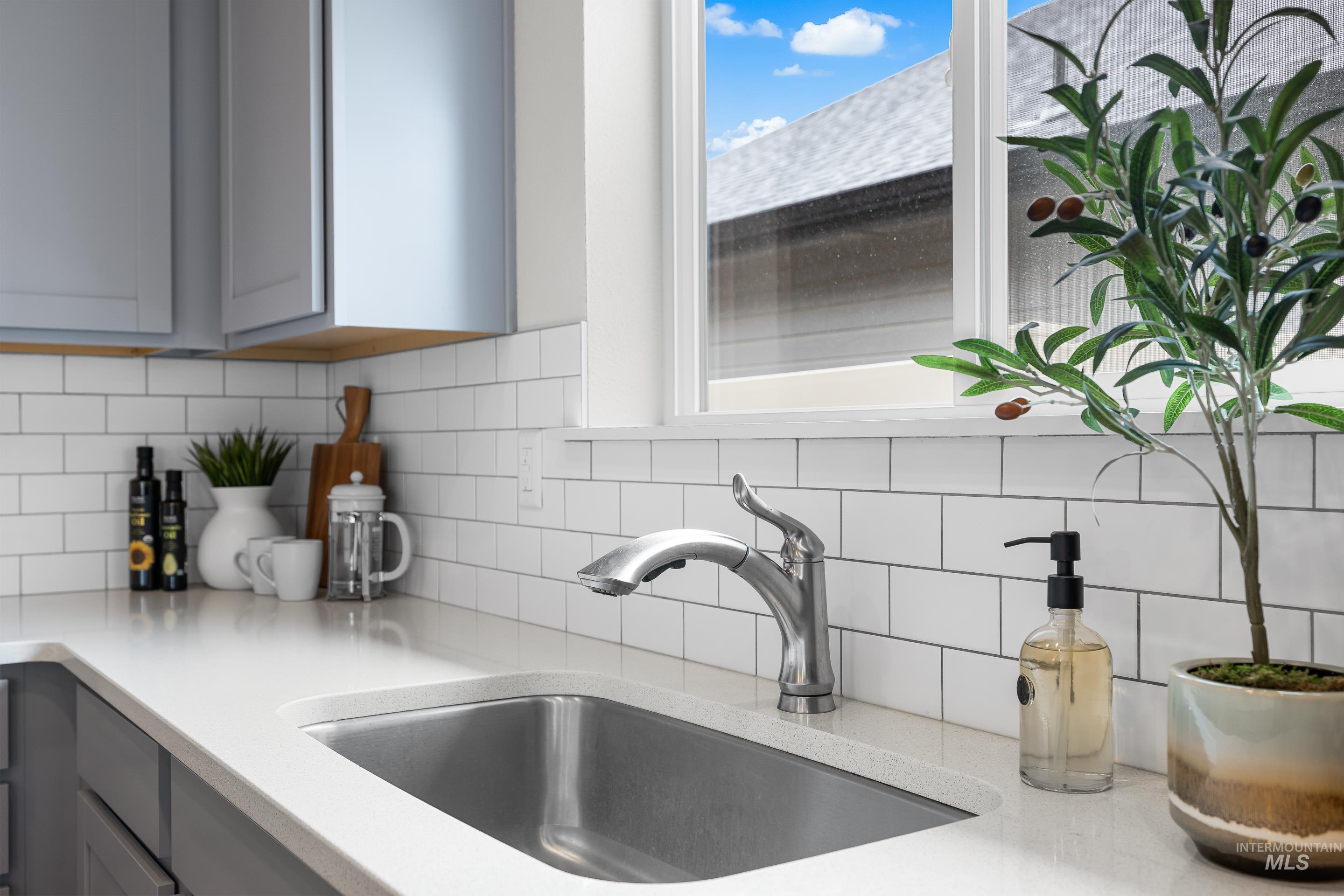 15100 N Fishing Creek Ave, Nampa, Idaho 83651, 3 Bedrooms, 2 Bathrooms, Residential For Sale, Price $415,000,MLS 98982599