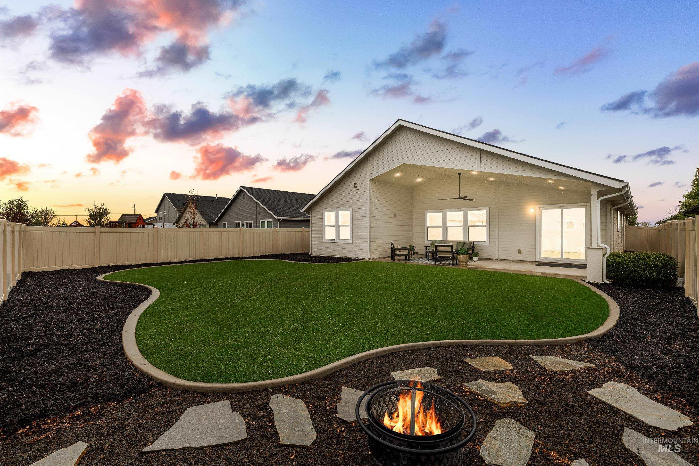 15100 N Fishing Creek Ave, Nampa, Idaho 83651, 3 Bedrooms, 2 Bathrooms, Residential For Sale, Price $415,000,MLS 98982599