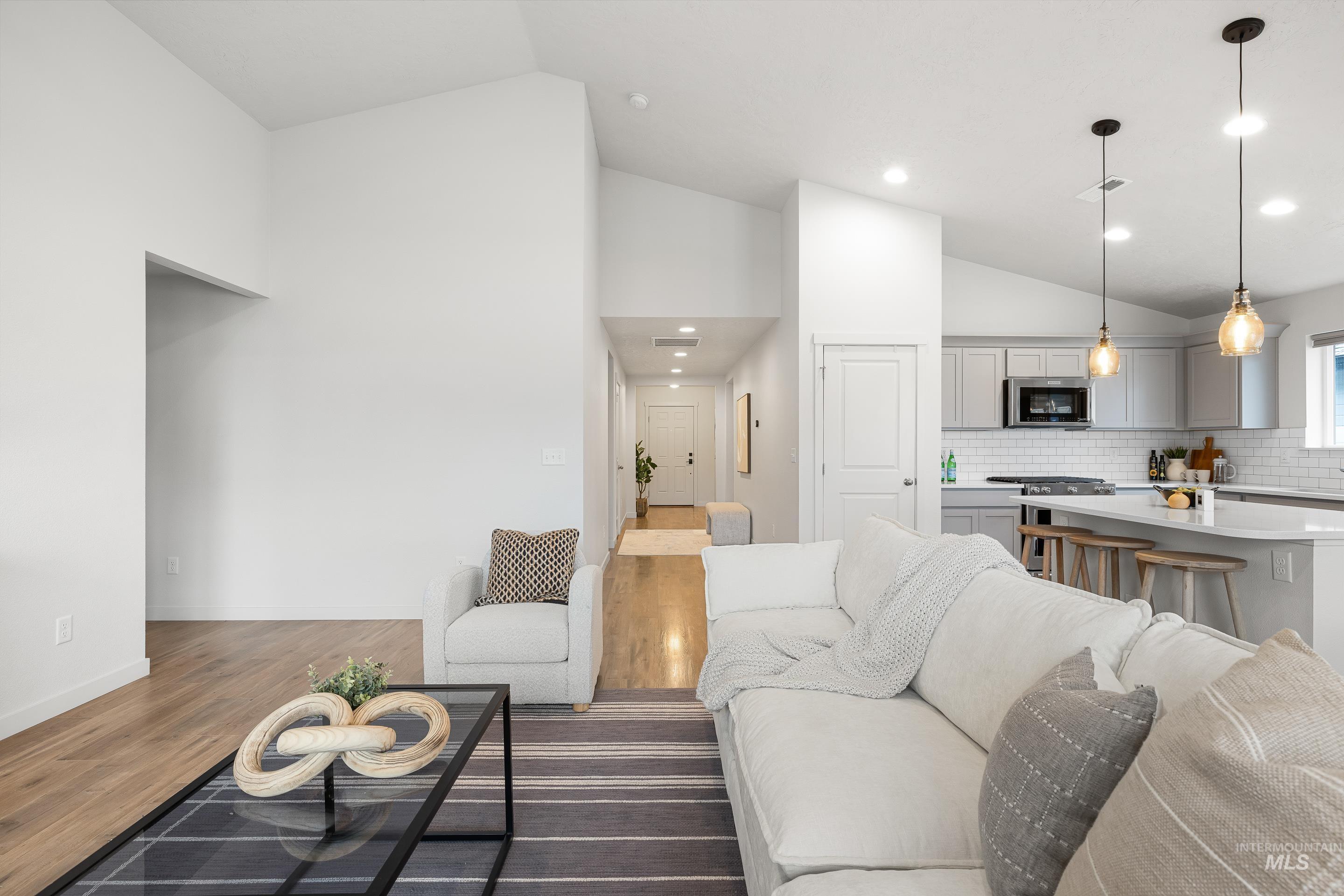 15100 N Fishing Creek Ave, Nampa, Idaho 83651, 3 Bedrooms, 2 Bathrooms, Residential For Sale, Price $415,000,MLS 98982599