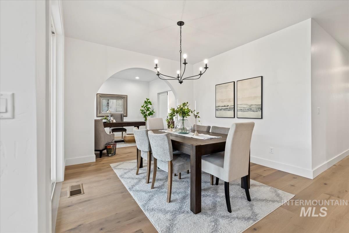 8253 W Gallup St, Meridian, Idaho 83646, 3 Bedrooms, 2.5 Bathrooms, Residential For Sale, Price $674,900, 98982604