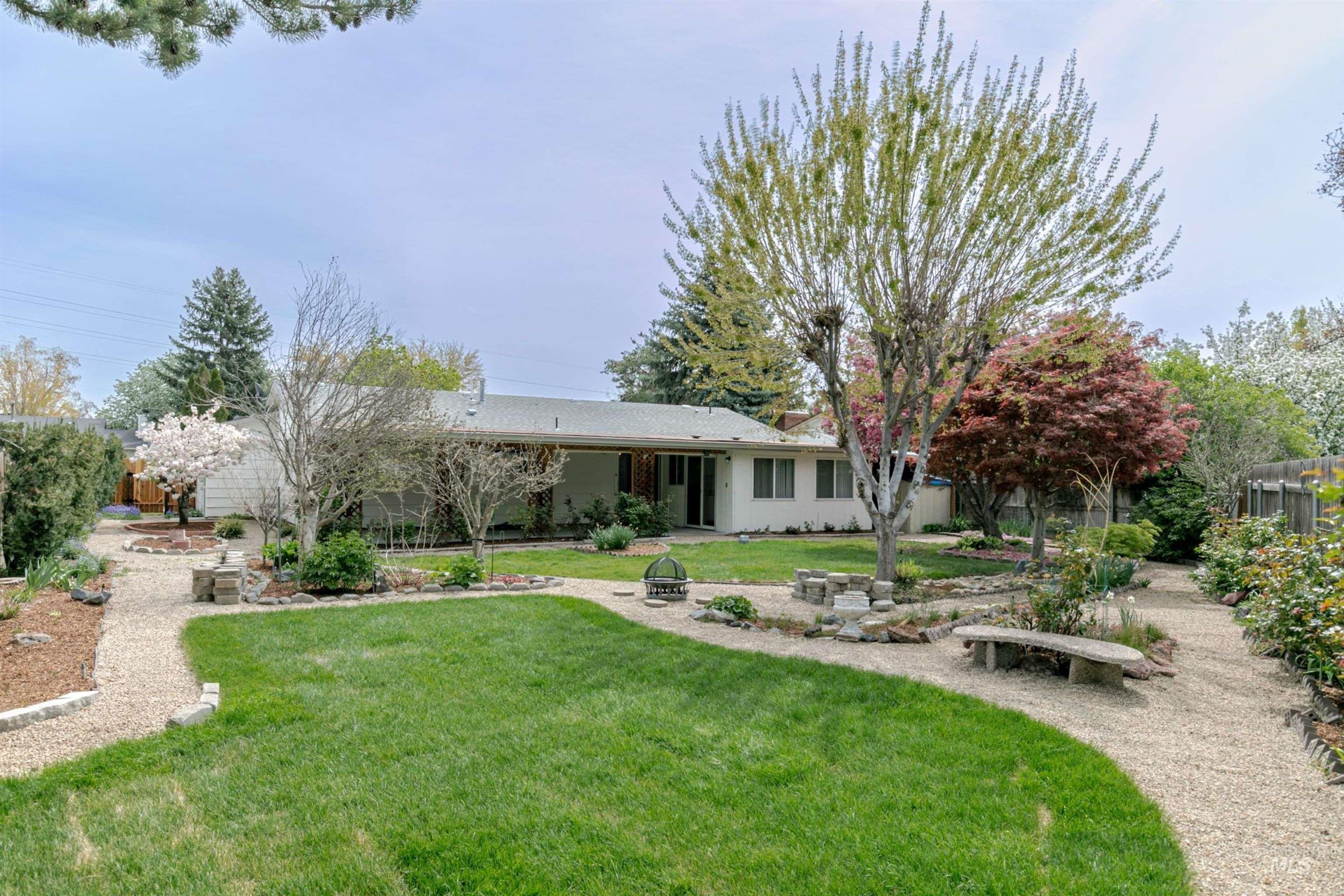 3223 S Norfolk Way, Boise, Idaho 83706-5426, 3 Bedrooms, 2 Bathrooms, Residential For Sale, Price $515,000, 98982606