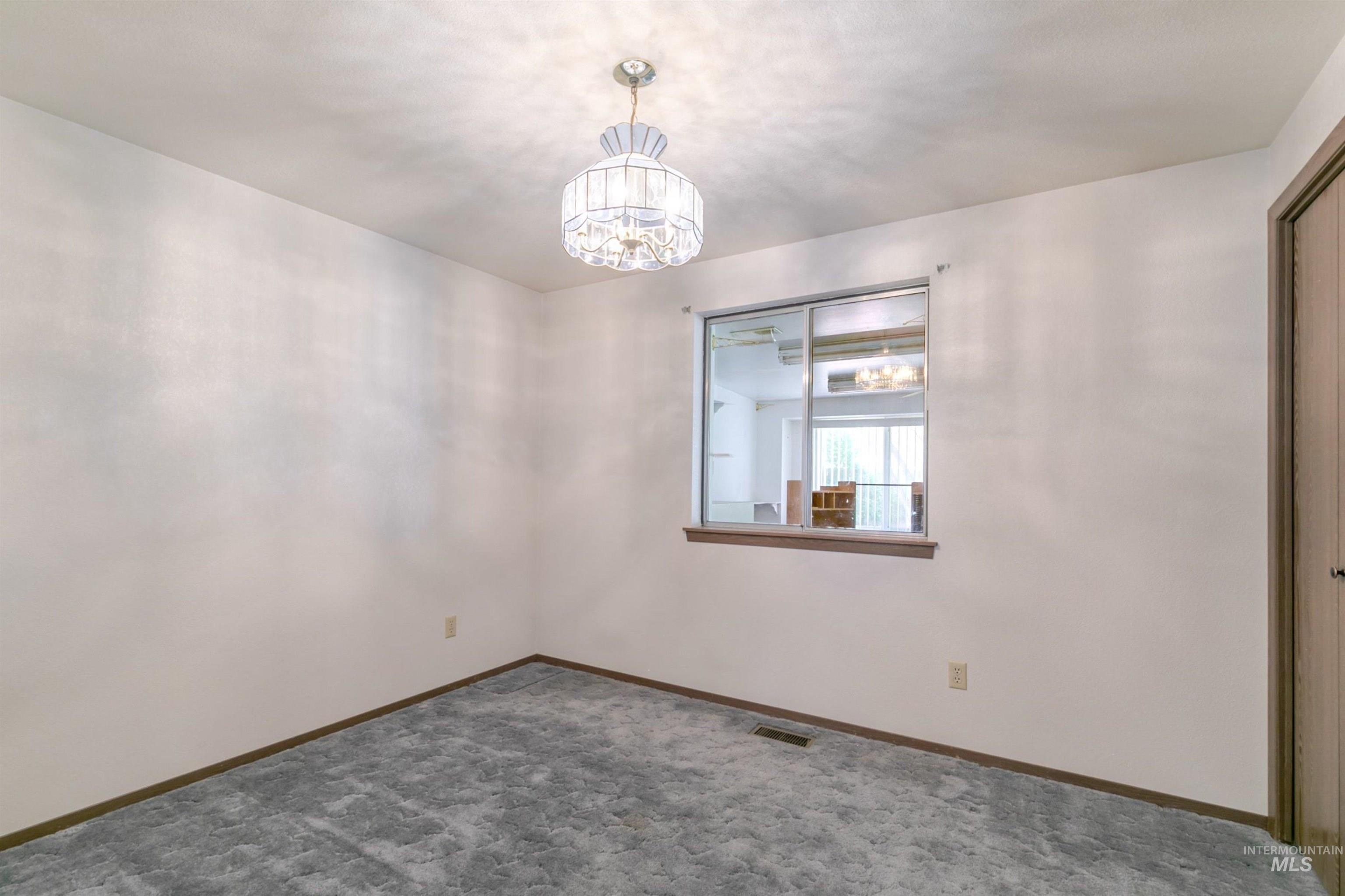 3223 S Norfolk Way, Boise, Idaho 83706-5426, 3 Bedrooms, 2 Bathrooms, Residential For Sale, Price $515,000, 98982606