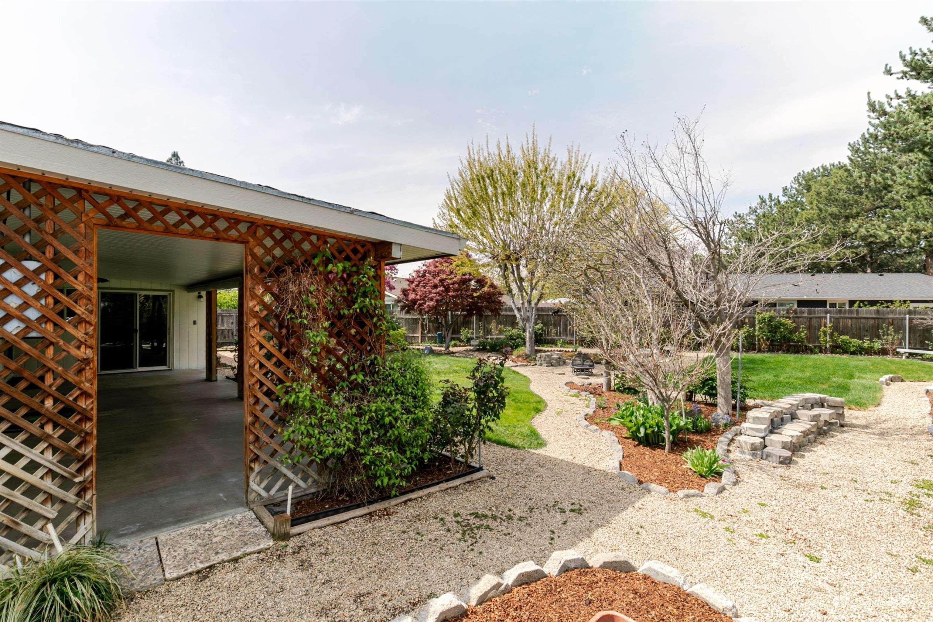 3223 S Norfolk Way, Boise, Idaho 83706-5426, 3 Bedrooms, 2 Bathrooms, Residential For Sale, Price $515,000, 98982606