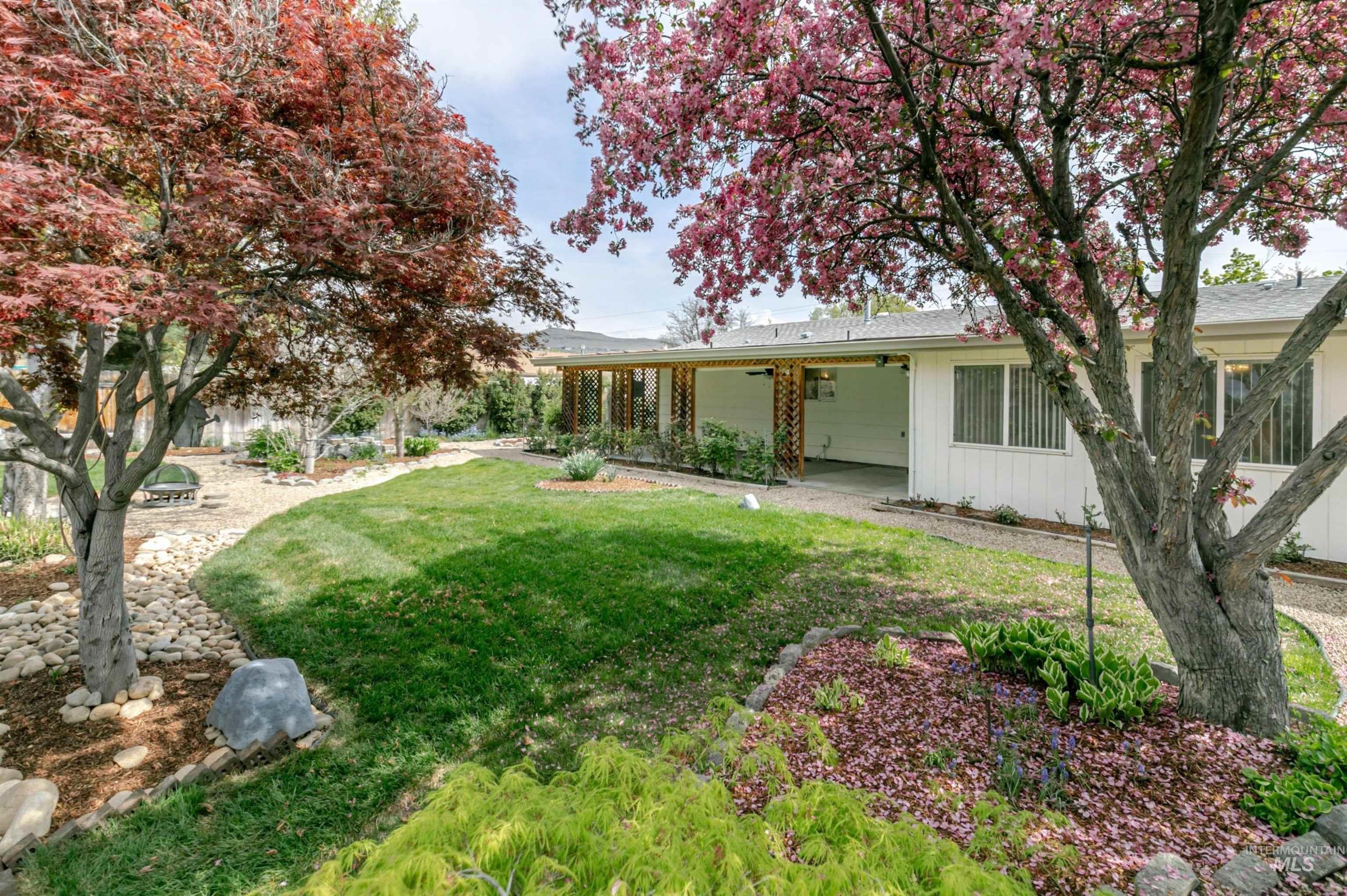 3223 S Norfolk Way, Boise, Idaho 83706-5426, 3 Bedrooms, 2 Bathrooms, Residential For Sale, Price $515,000, 98982606