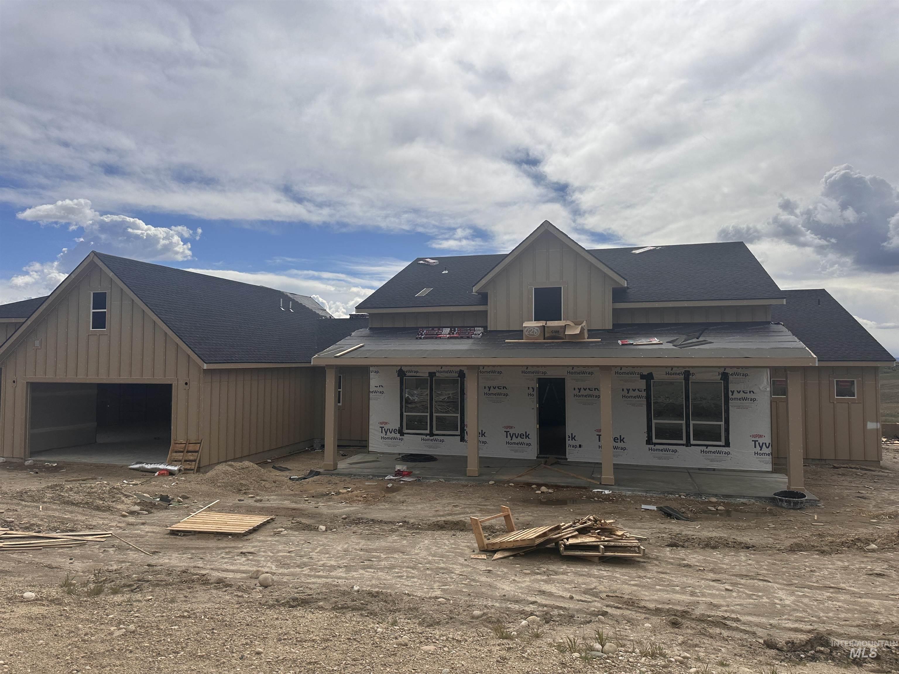 27365 Iron Horse Dr, Caldwell, Idaho 83607, 3 Bedrooms, 4 Bathrooms, Residential For Sale, Price $1,300,000, 98982608