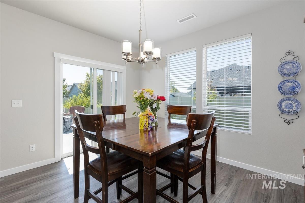 5333 N Adale Ave, Meridian, Idaho 83646, 4 Bedrooms, 2 Bathrooms, Residential For Sale, Price $569,000, 98982609