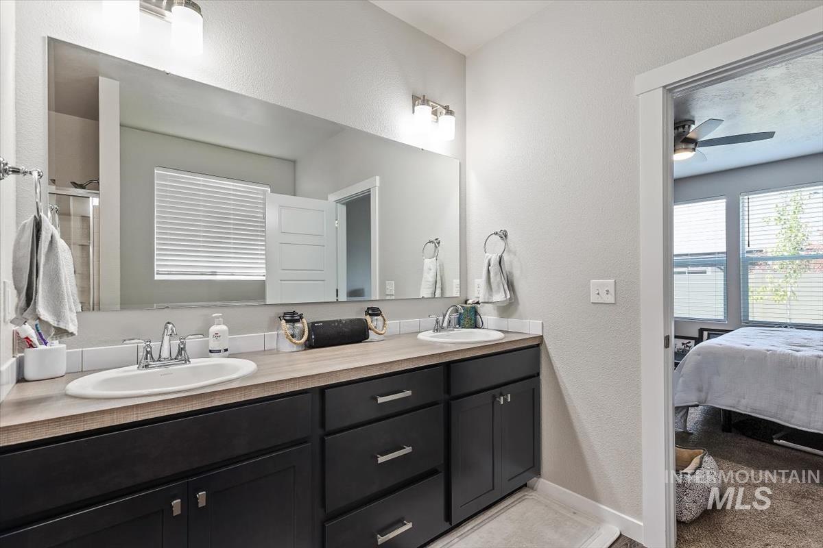 5333 N Adale Ave, Meridian, Idaho 83646, 4 Bedrooms, 2 Bathrooms, Residential For Sale, Price $569,000, 98982609