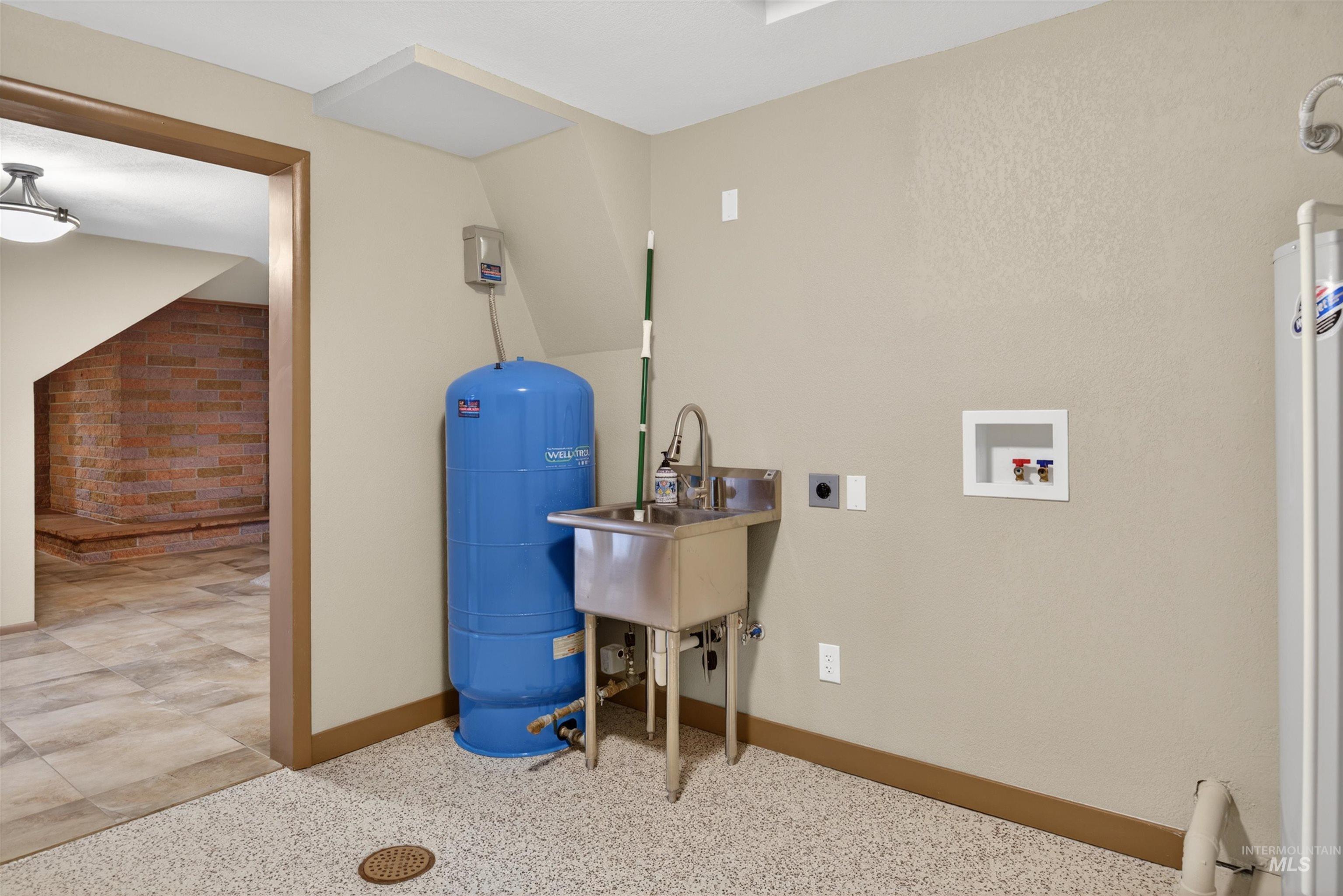 7777 N Pierce Park Rd., Boise, Idaho 83714, 4 Bedrooms, 3 Bathrooms, Residential For Sale, Price $1,595,000, 98982611