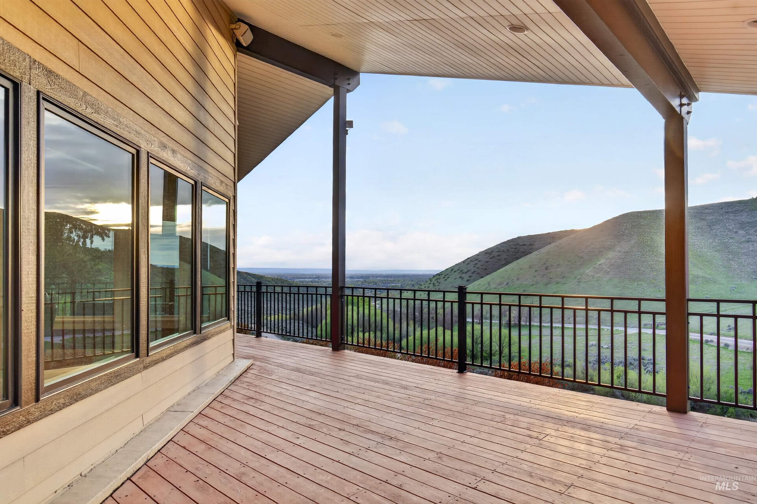 7777 N Pierce Park Rd., Boise, Idaho 83714, 4 Bedrooms, 3 Bathrooms, Residential For Sale, Price $1,595,000, 98982611