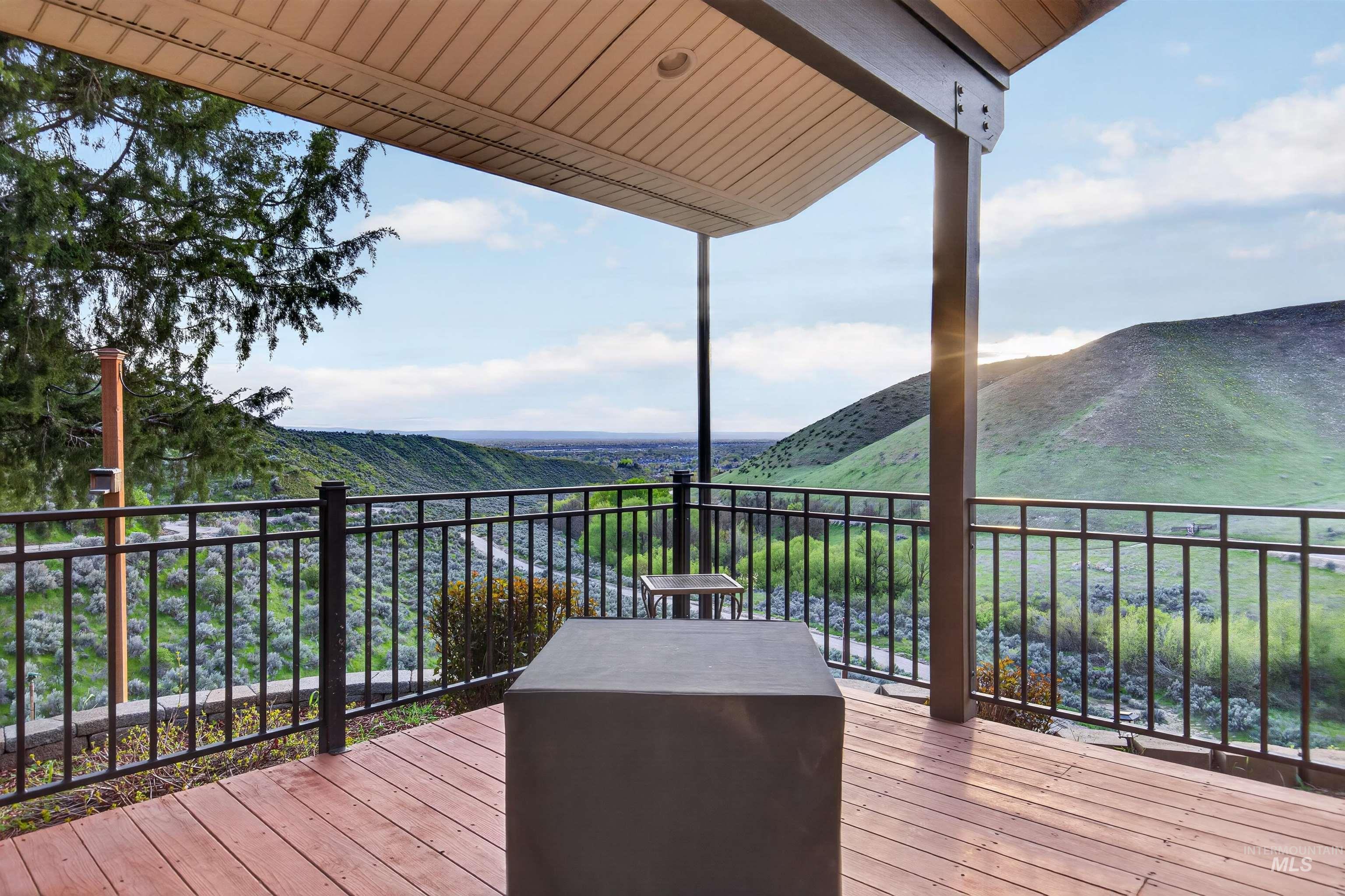 7777 N Pierce Park Rd., Boise, Idaho 83714, 4 Bedrooms, 3 Bathrooms, Residential For Sale, Price $1,595,000, 98982611