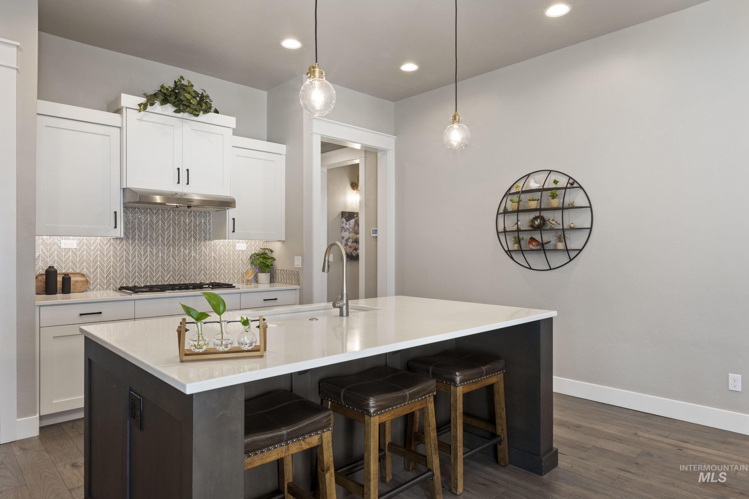 6235 N Bernacchi Lane, Meridian, Idaho 83646, 2 Bedrooms, 2 Bathrooms, Residential For Sale, Price $575,000, 98982612