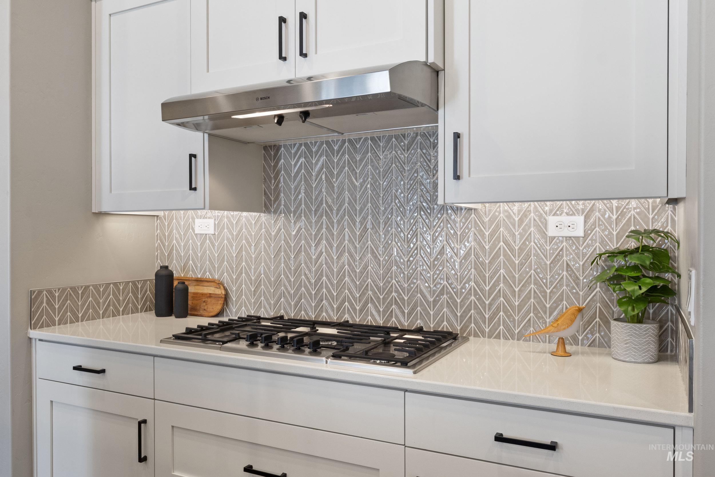 6235 N Bernacchi Lane, Meridian, Idaho 83646, 2 Bedrooms, 2 Bathrooms, Residential For Sale, Price $575,000, 98982612