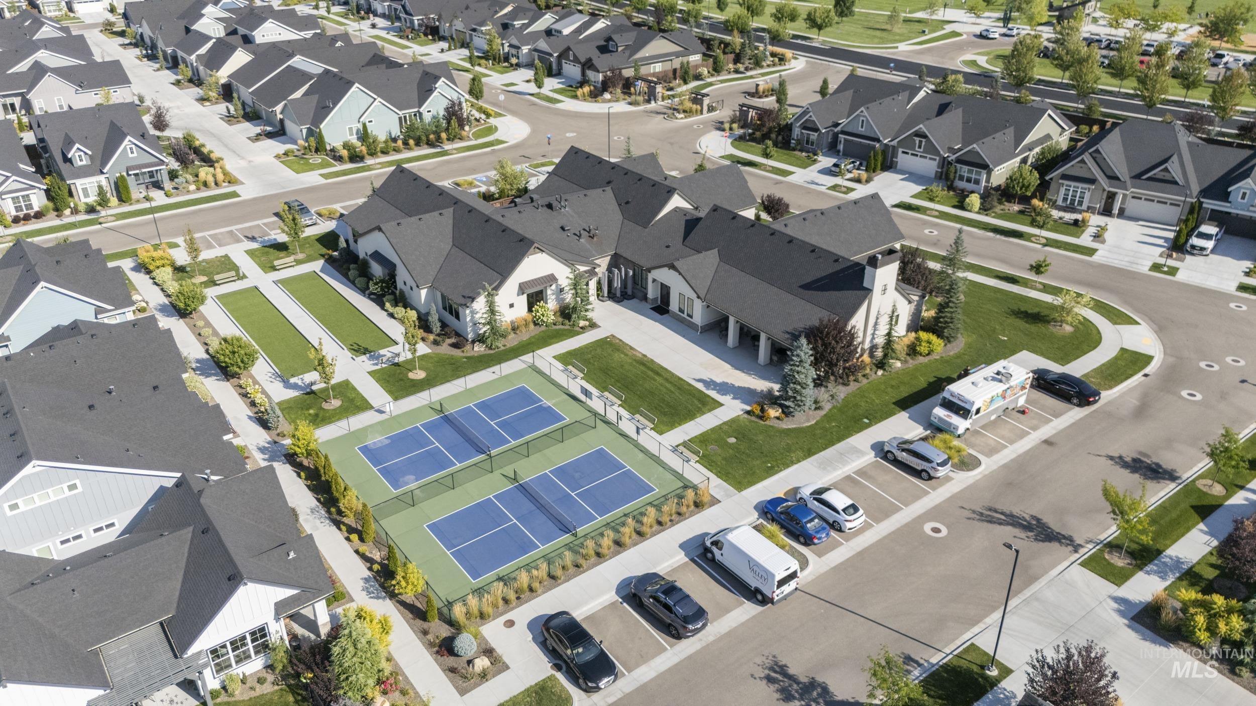 6235 N Bernacchi Lane, Meridian, Idaho 83646, 2 Bedrooms, 2 Bathrooms, Residential For Sale, Price $575,000, 98982612