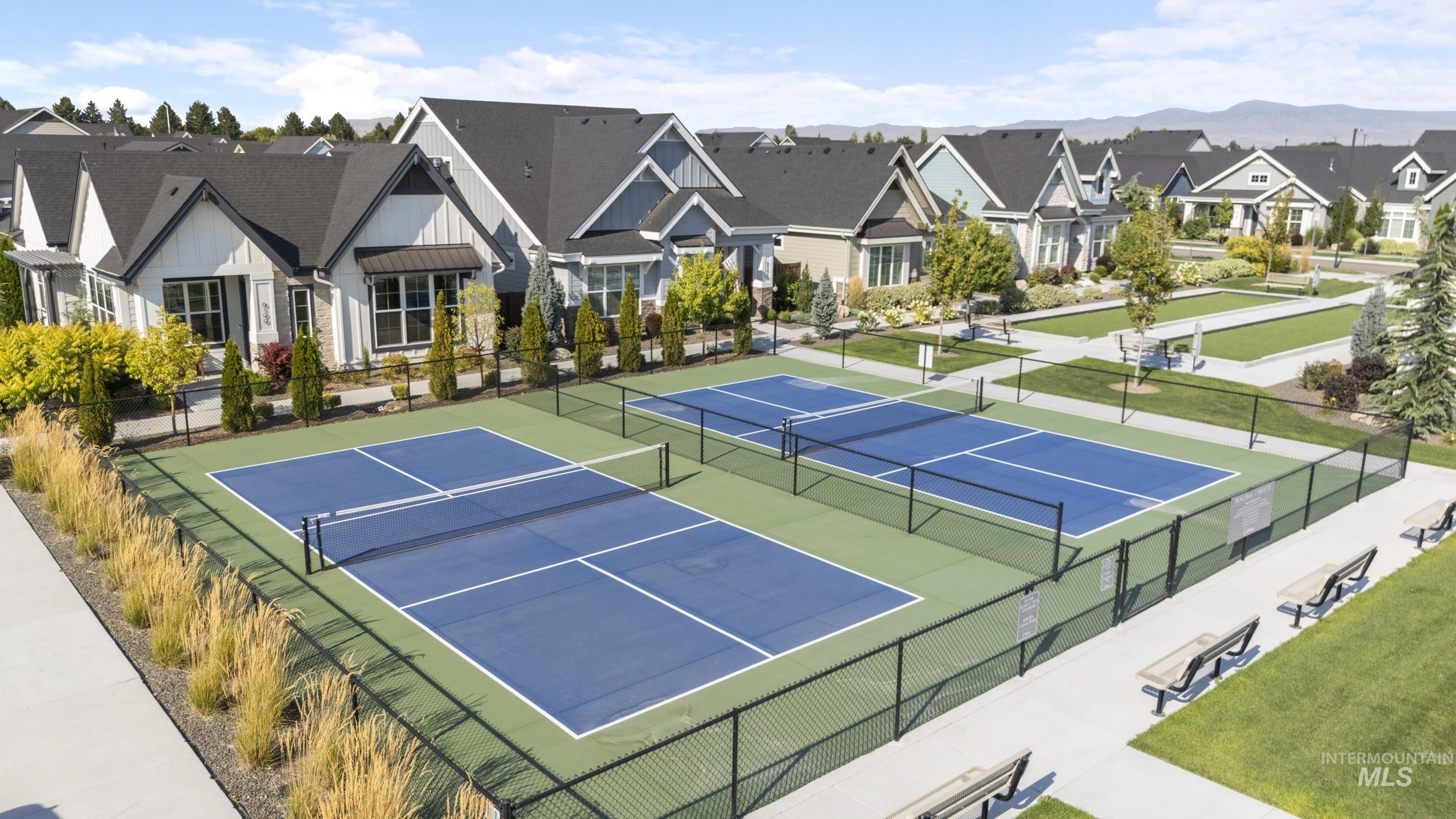 6235 N Bernacchi Lane, Meridian, Idaho 83646, 2 Bedrooms, 2 Bathrooms, Residential For Sale, Price $575,000, 98982612