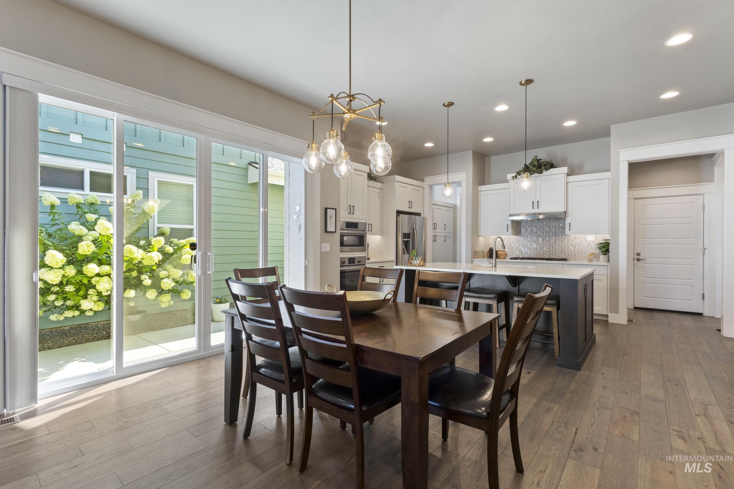 6235 N Bernacchi Lane, Meridian, Idaho 83646, 2 Bedrooms, 2 Bathrooms, Residential For Sale, Price $575,000, 98982612