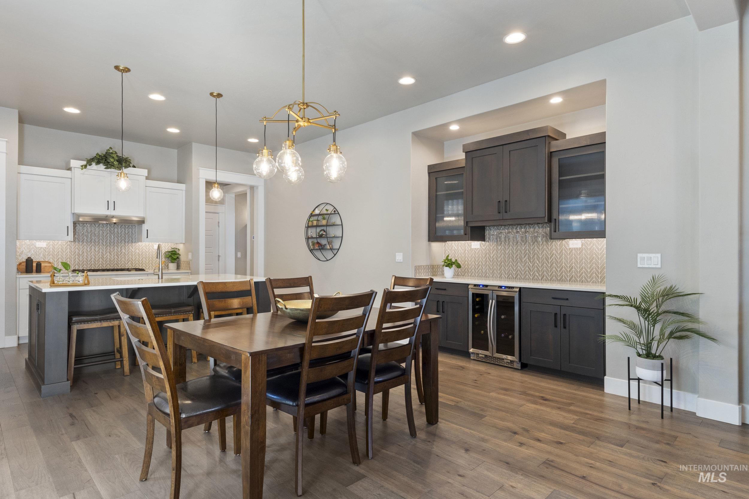 6235 N Bernacchi Lane, Meridian, Idaho 83646, 2 Bedrooms, 2 Bathrooms, Residential For Sale, Price $575,000, 98982612