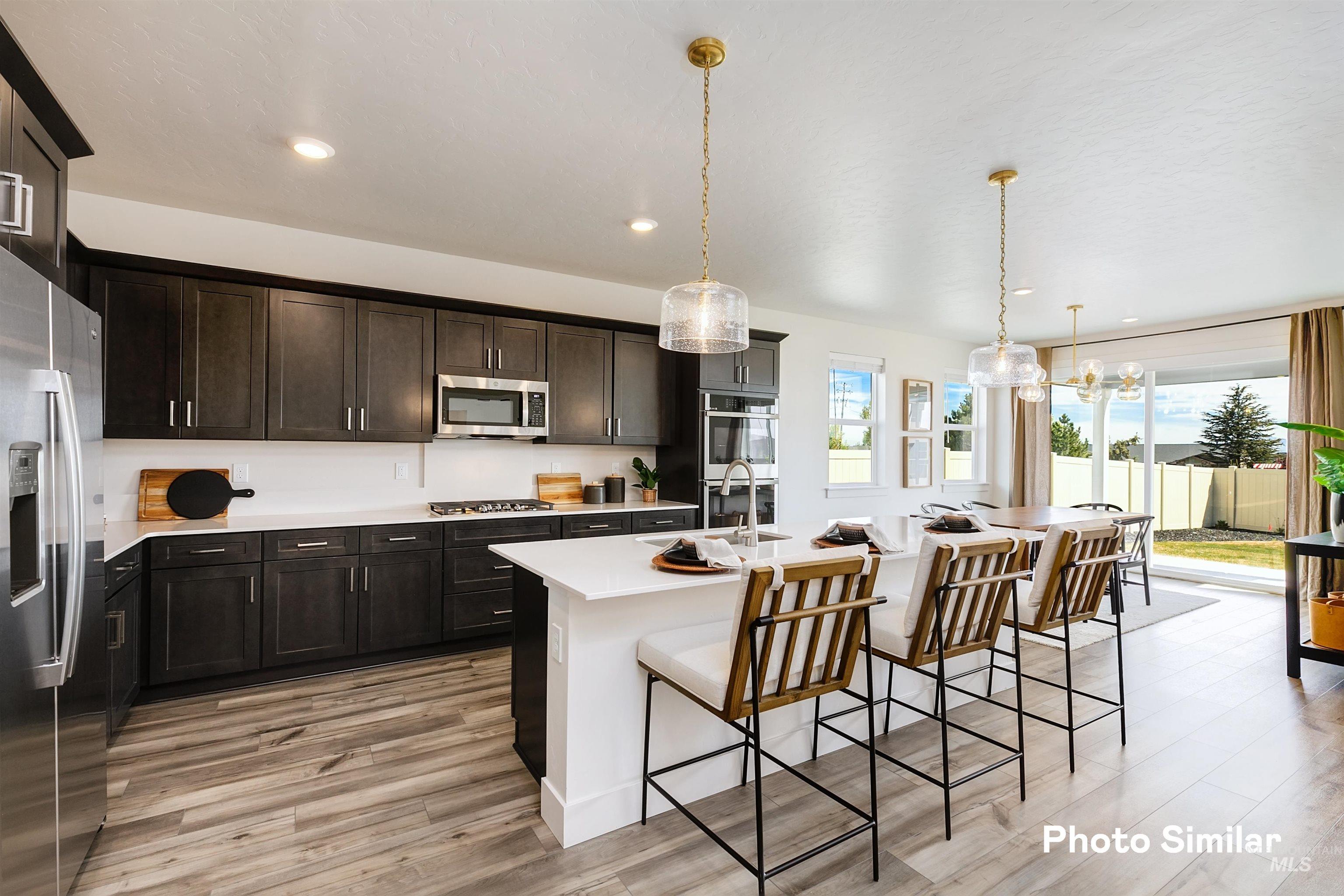 15098 Irisation Ave, Caldwell, Idaho 83607, 3 Bedrooms, 2 Bathrooms, Residential For Sale, Price $598,400, 98982619