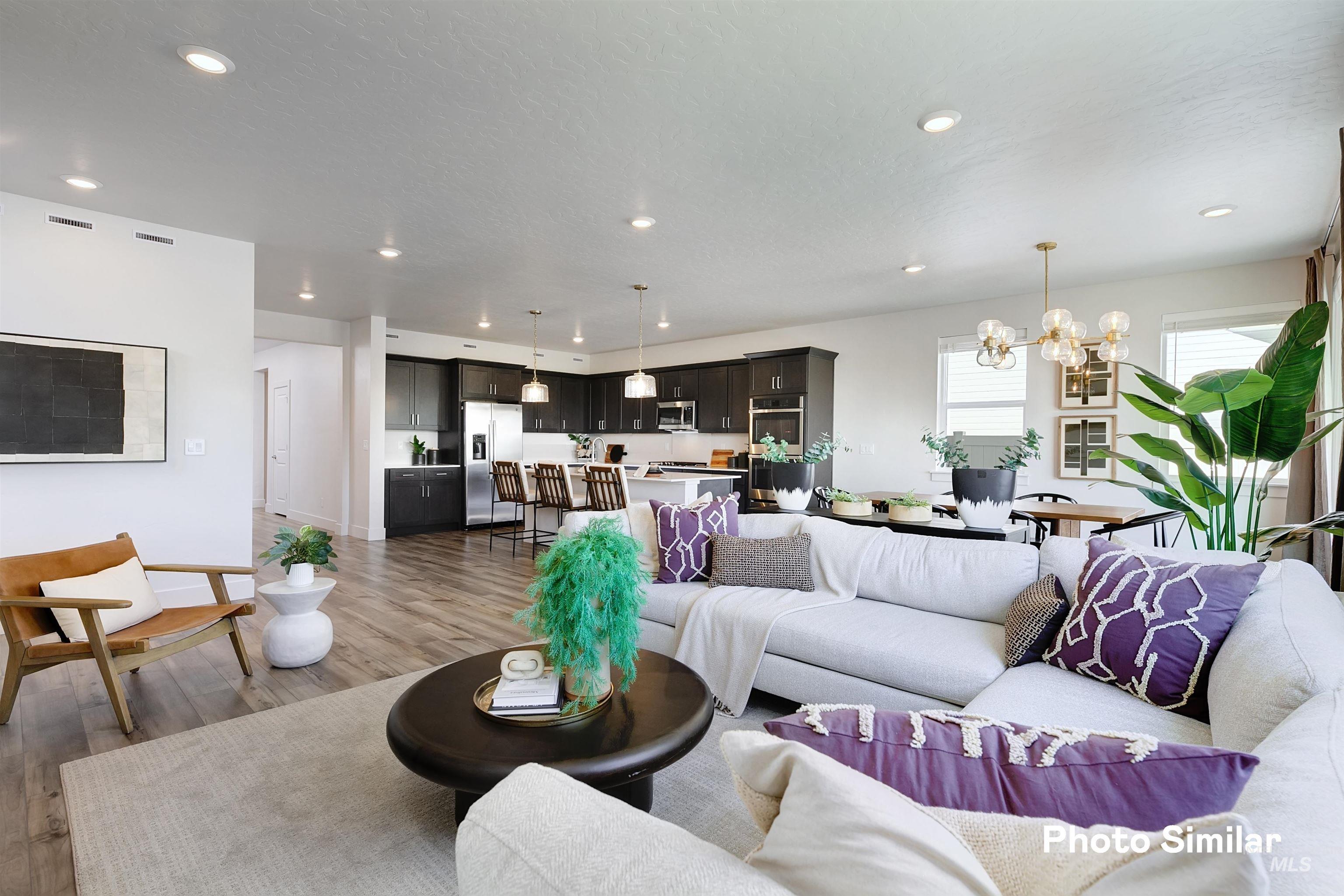 15098 Irisation Ave, Caldwell, Idaho 83607, 3 Bedrooms, 2 Bathrooms, Residential For Sale, Price $598,400, 98982619