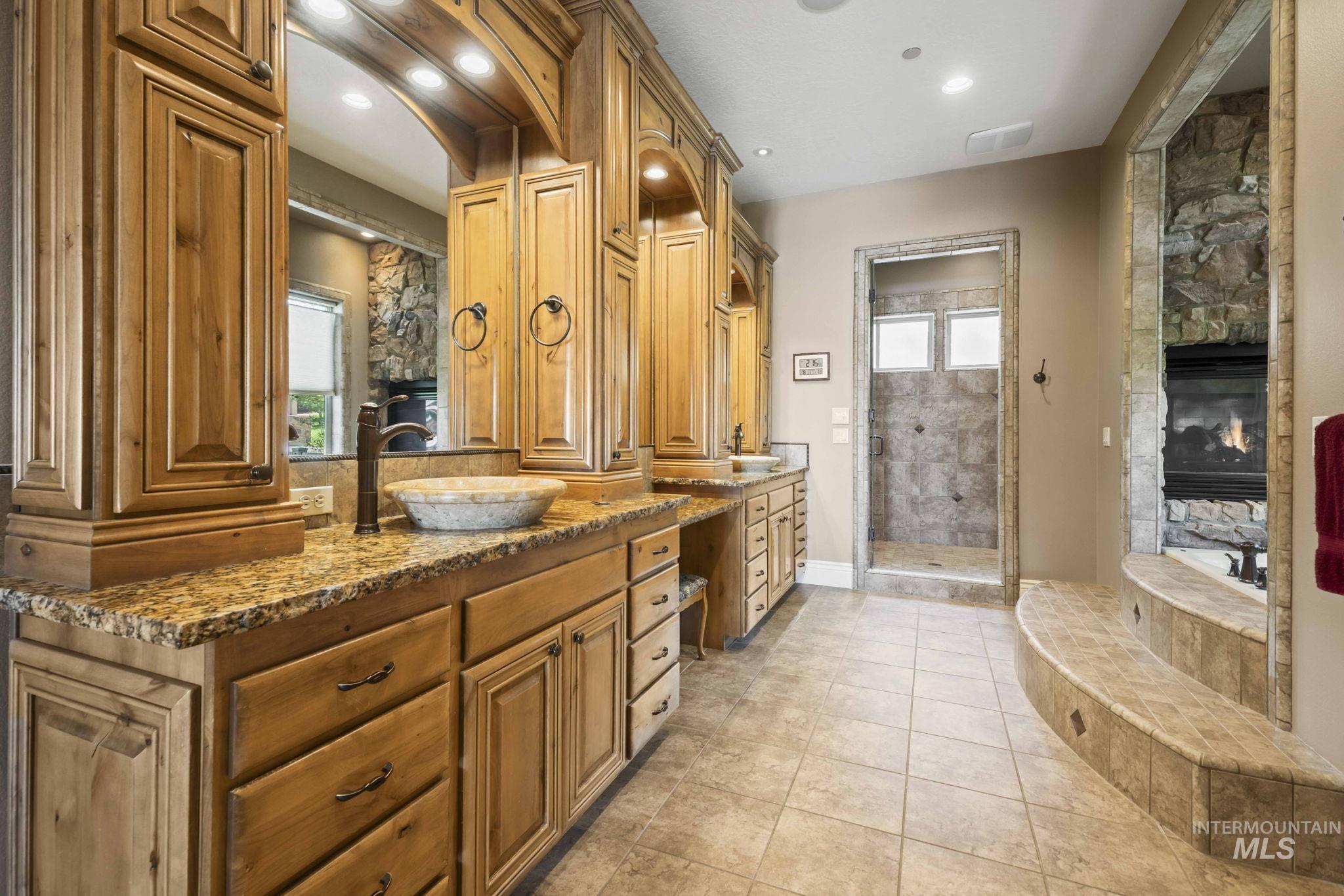 5522 W Hollilynn Drive, Boise, Idaho 83709, 4 Bedrooms, 3 Bathrooms, Residential For Sale, Price $1,799,999, 98982620