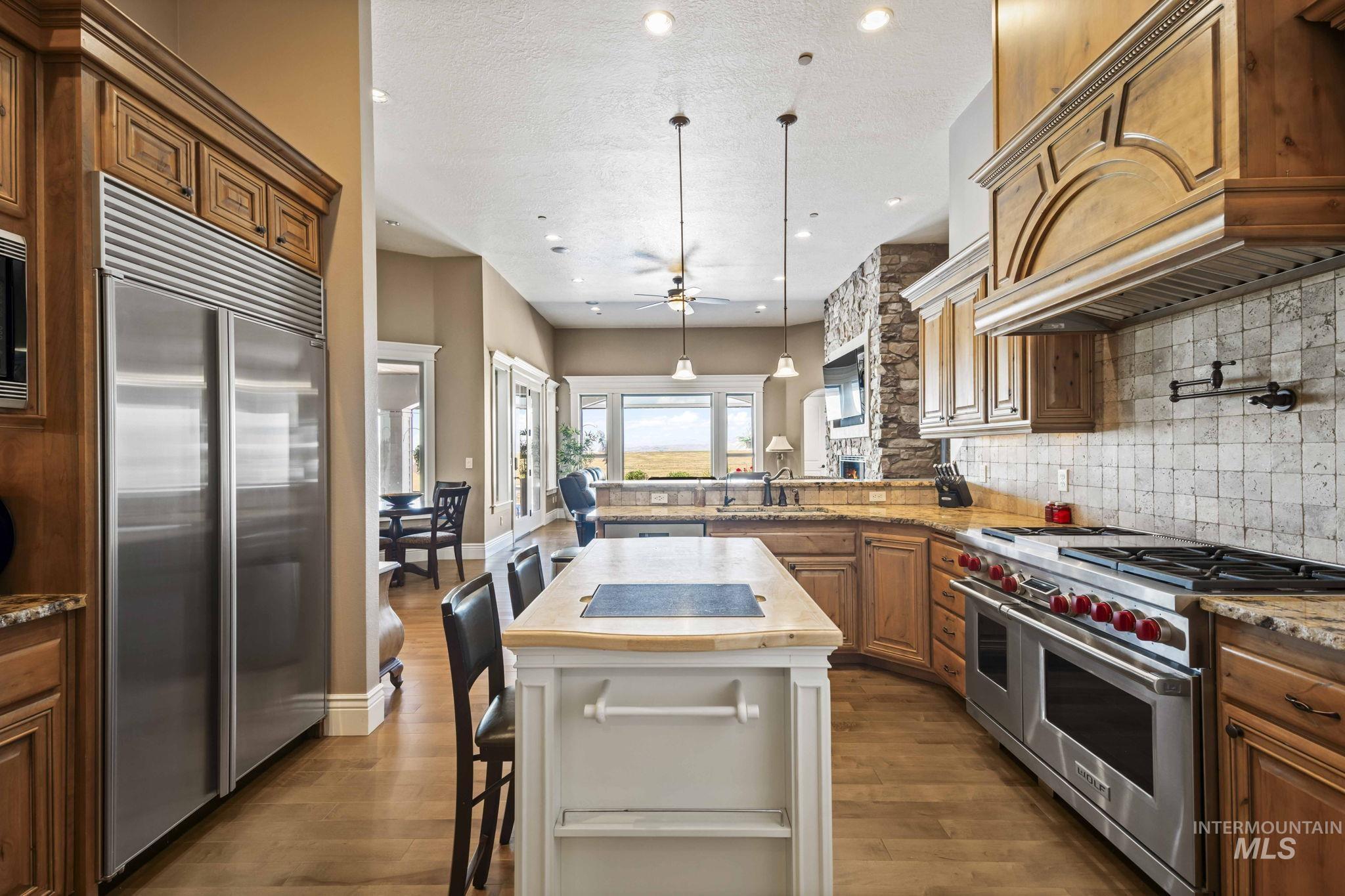 5522 W Hollilynn Drive, Boise, Idaho 83709, 4 Bedrooms, 3 Bathrooms, Residential For Sale, Price $1,799,999, 98982620