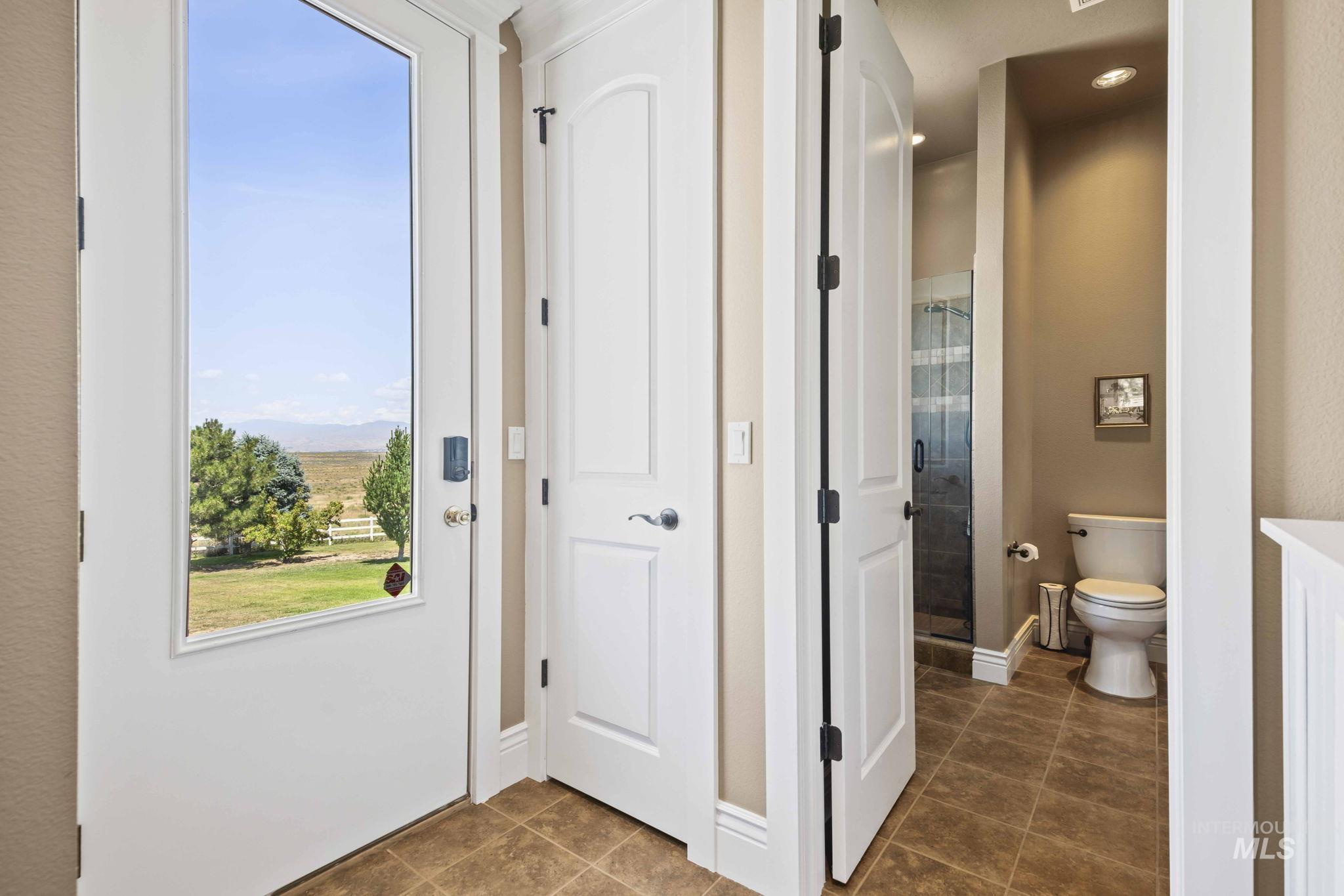 5522 W Hollilynn Drive, Boise, Idaho 83709, 4 Bedrooms, 3 Bathrooms, Residential For Sale, Price $1,799,999, 98982620