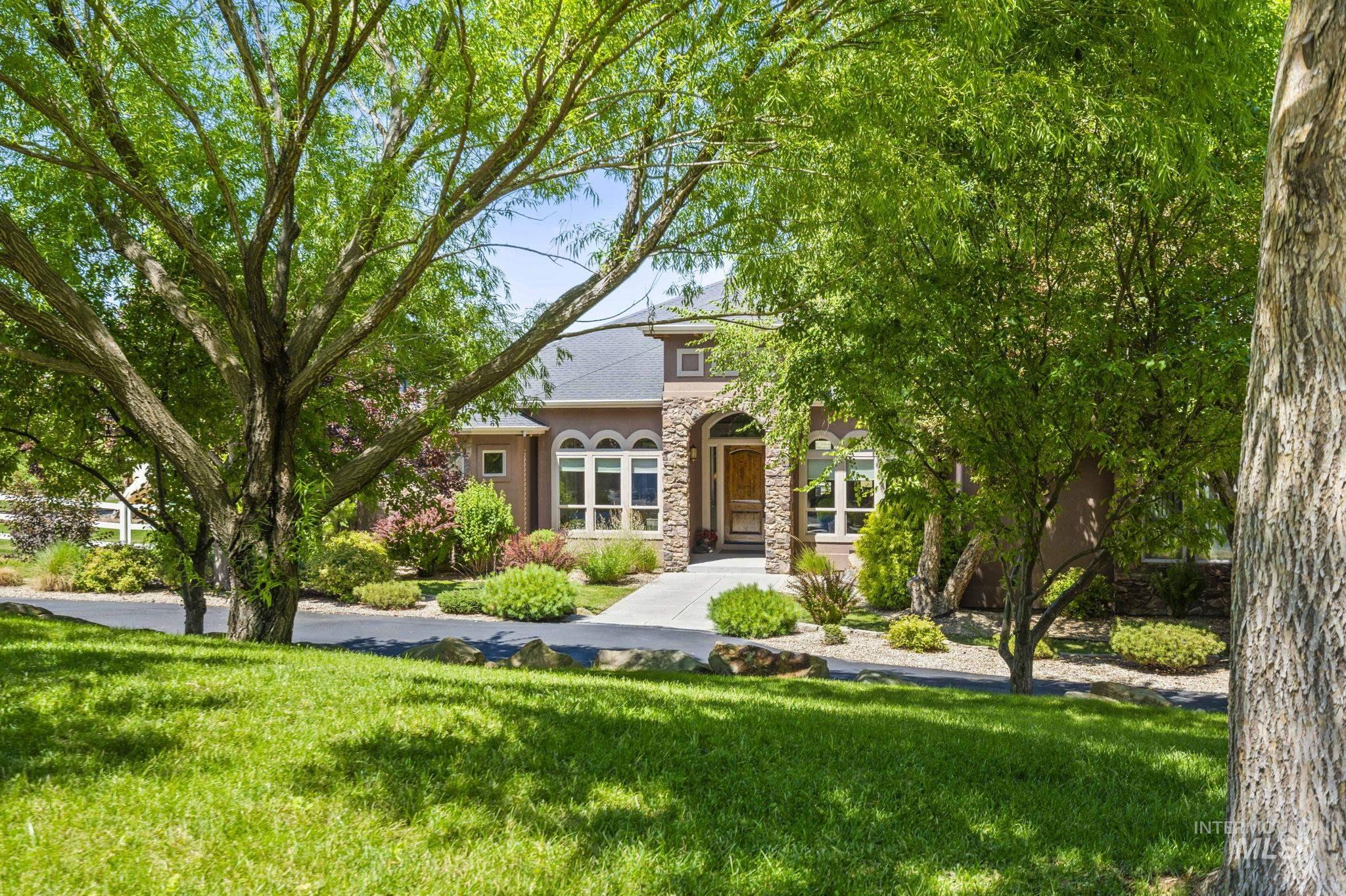 5522 W Hollilynn Drive, Boise, Idaho 83709, 4 Bedrooms, 3 Bathrooms, Residential For Sale, Price $1,799,999, 98982620