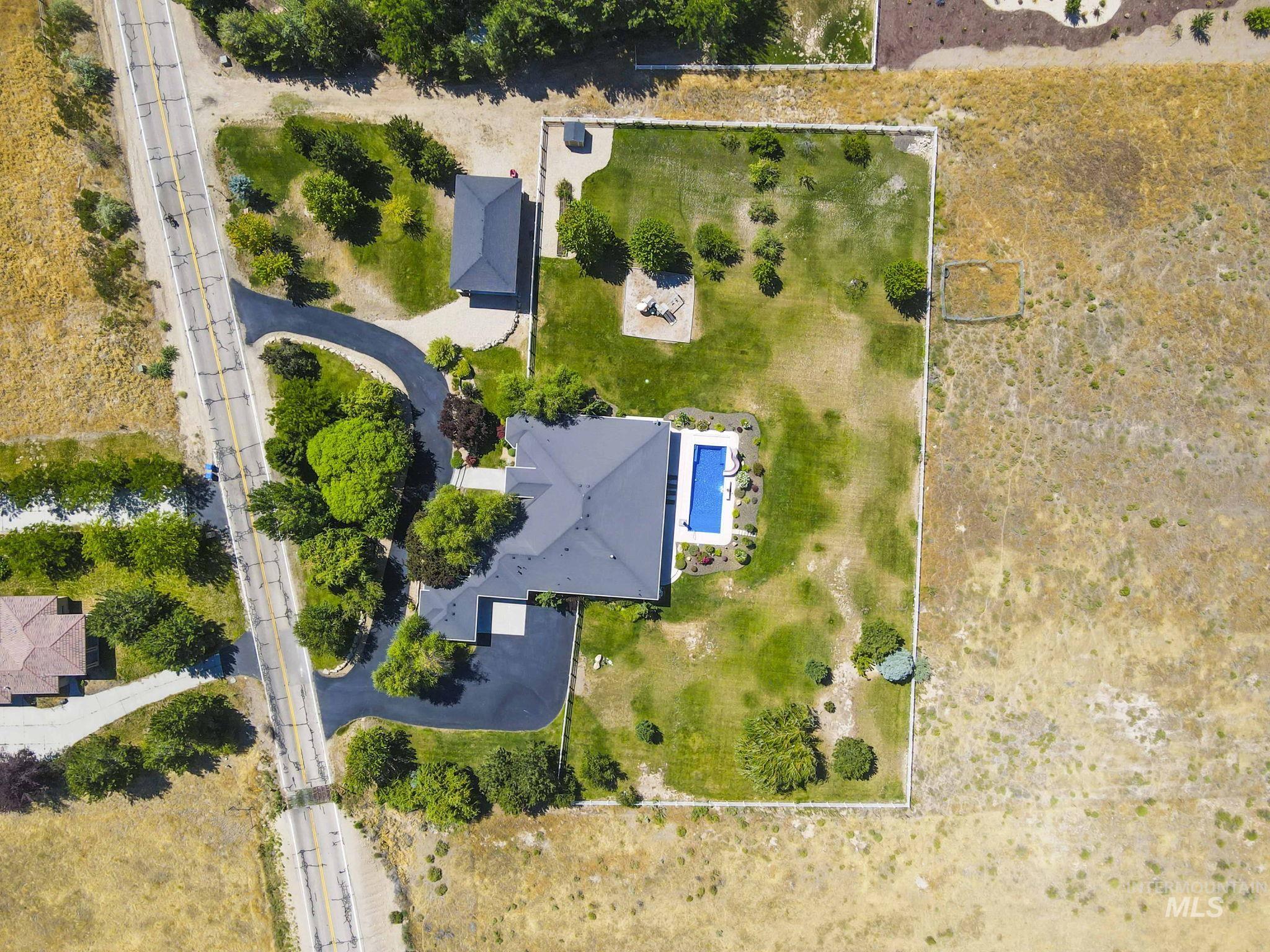 5522 W Hollilynn Drive, Boise, Idaho 83709, 4 Bedrooms, 3 Bathrooms, Residential For Sale, Price $1,799,999, 98982620