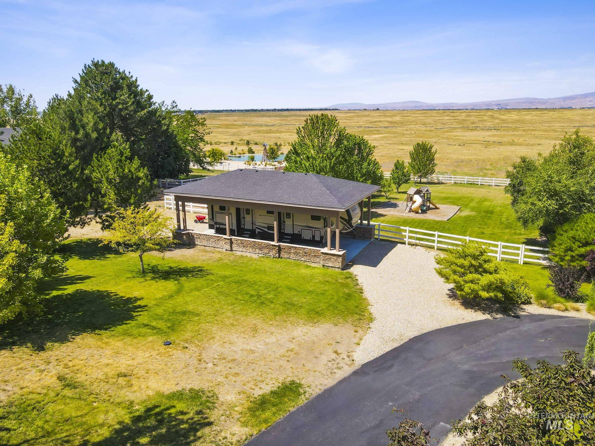 5522 W Hollilynn Drive, Boise, Idaho 83709, 4 Bedrooms, 3 Bathrooms, Residential For Sale, Price $1,799,999, 98982620