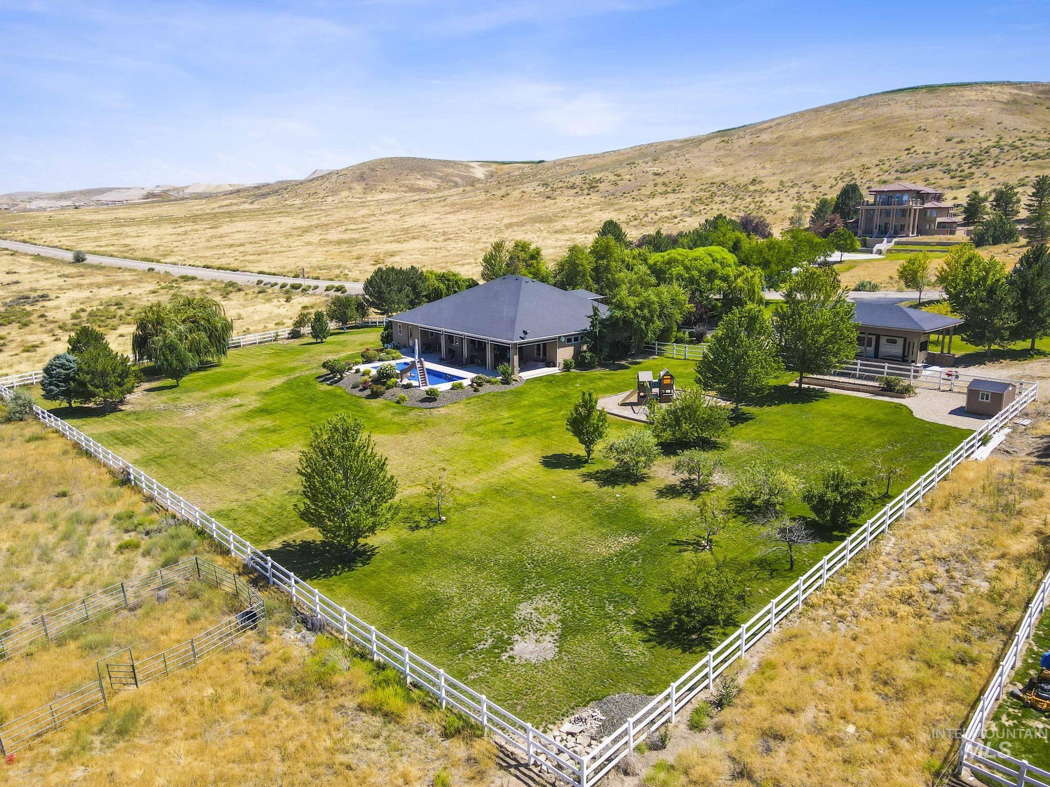 5522 W Hollilynn Drive, Boise, Idaho 83709, 4 Bedrooms, 3 Bathrooms, Residential For Sale, Price $1,799,999, 98982620