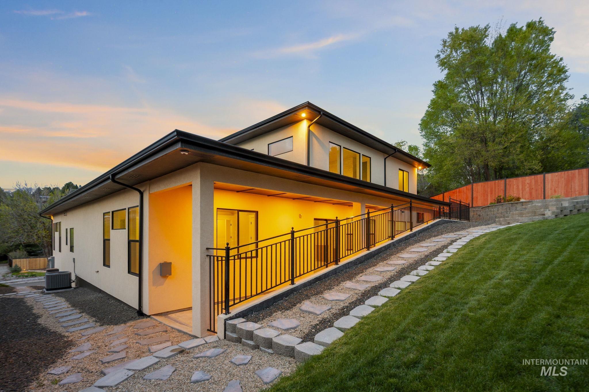 1417 E Shenandoah Dr, Boise, Idaho 83712, 4 Bedrooms, 4.5 Bathrooms, Residential For Sale, Price $2,499,000, 98982621