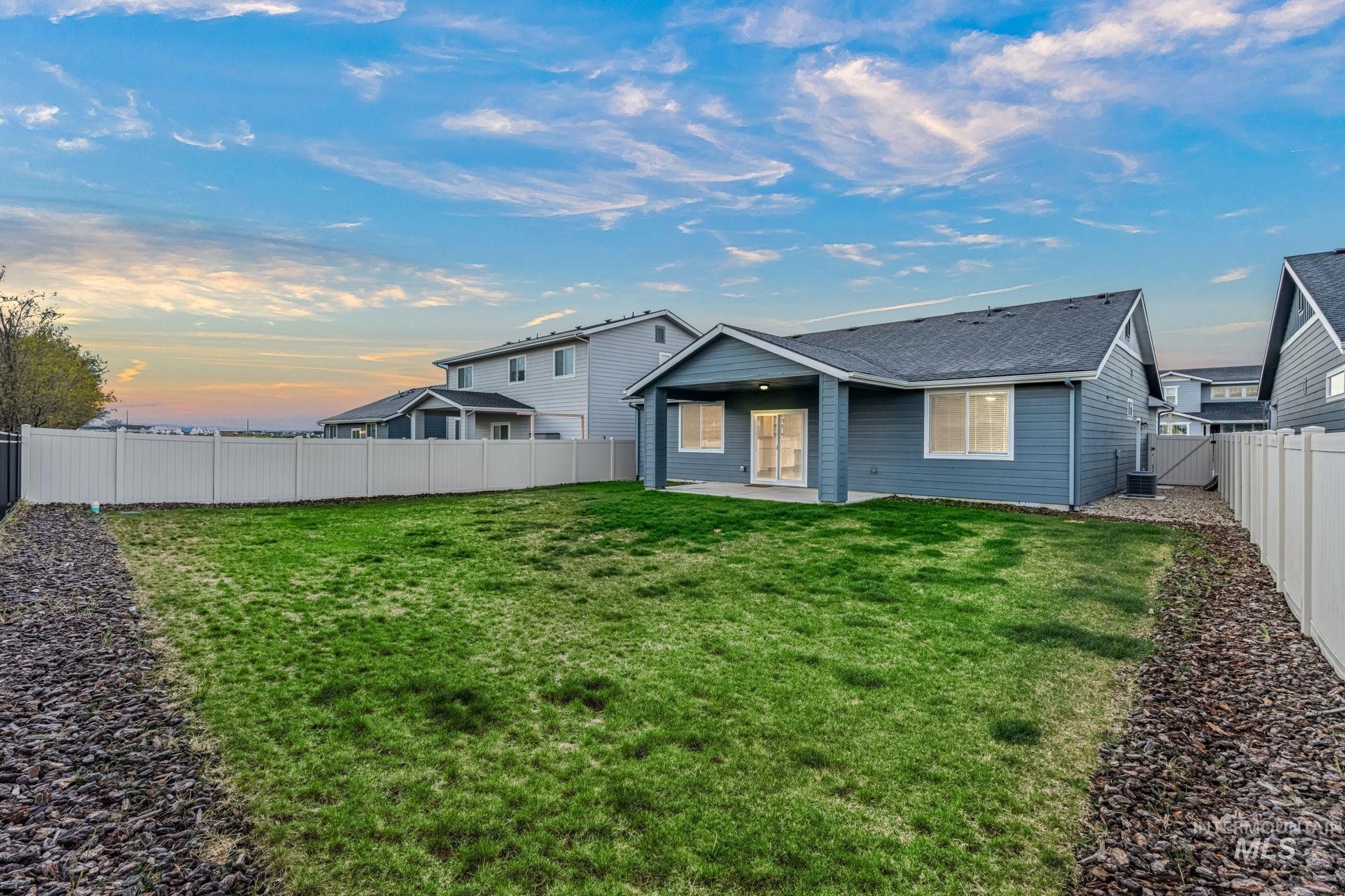 9036 W W Virginia City Dr., Star, Idaho 83669, 3 Bedrooms, 2 Bathrooms, Residential For Sale, Price $509,000, 98982622