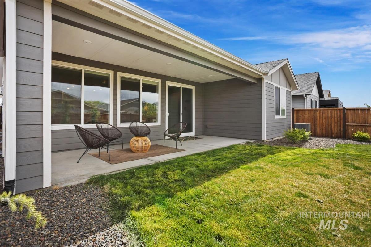 11927 S Integrity Ln, Kuna, Idaho 83634, 3 Bedrooms, 2.5 Bathrooms, Residential For Sale, Price $619,900,MLS 98982623