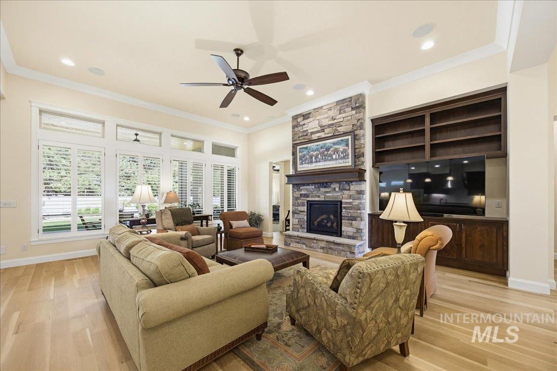 6642 N Crantini Way, Meridian, Idaho 83646, 3 Bedrooms, 2.5 Bathrooms, Residential For Sale, Price $1,250,000,MLS 98982624