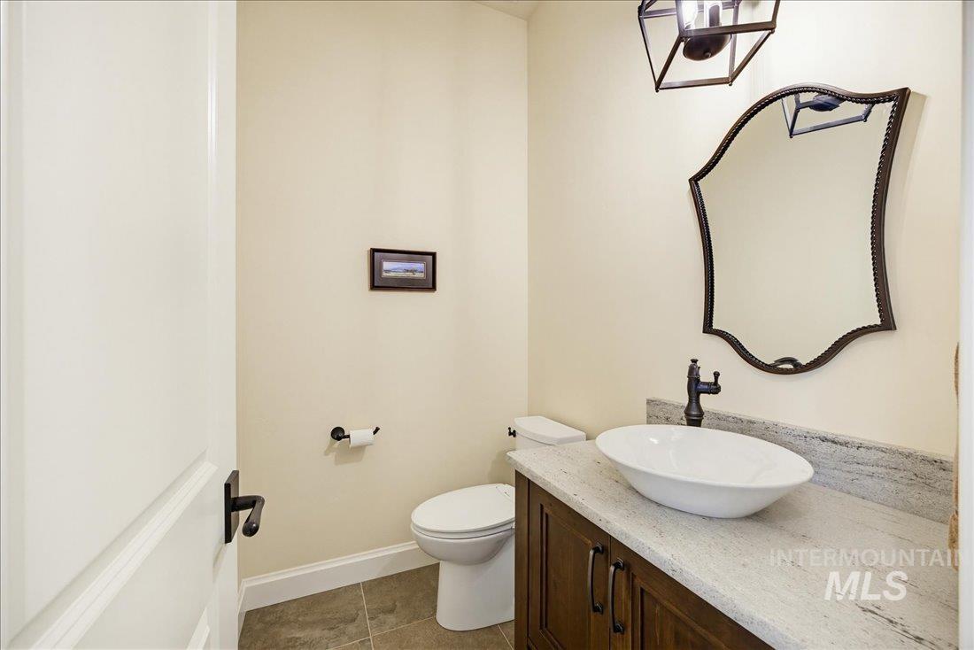 6642 N Crantini Way, Meridian, Idaho 83646, 3 Bedrooms, 2.5 Bathrooms, Residential For Sale, Price $1,250,000,MLS 98982624