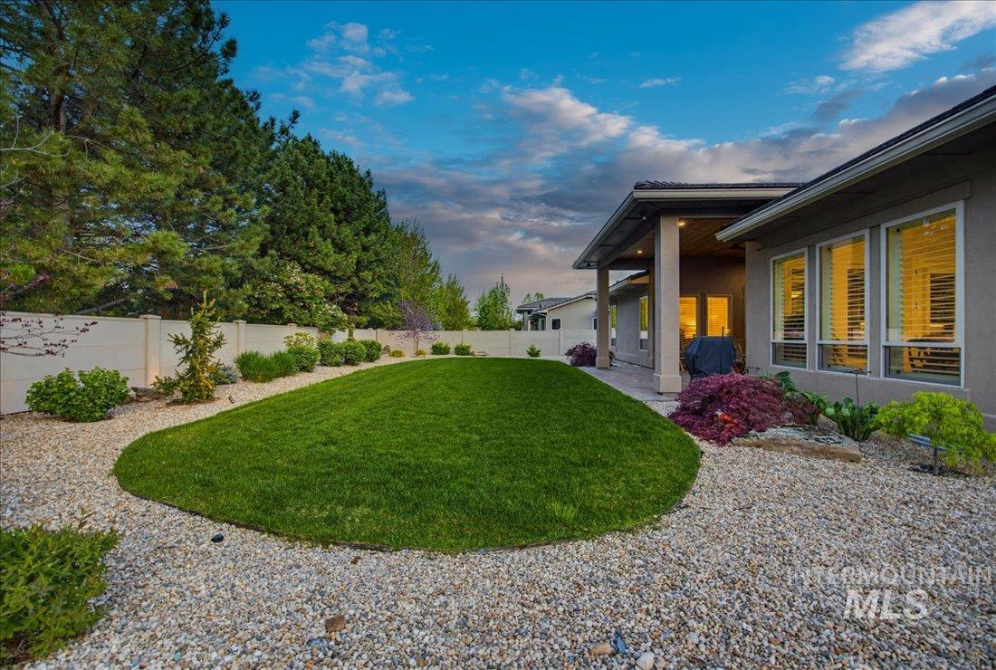 6642 N Crantini Way, Meridian, Idaho 83646, 3 Bedrooms, 2.5 Bathrooms, Residential For Sale, Price $1,250,000,MLS 98982624