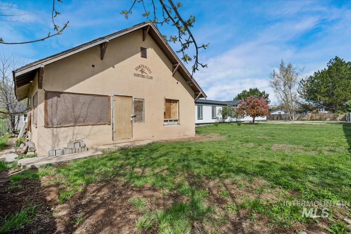5863 3rd Ave, Nampa, Idaho 83686-9583, 4 Bedrooms, 2 Bathrooms, Residential For Sale, Price $585,000,MLS 98982626