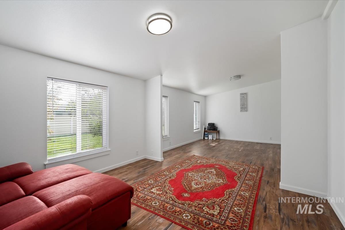 5863 3rd Ave, Nampa, Idaho 83686-9583, 4 Bedrooms, 2 Bathrooms, Residential For Sale, Price $585,000,MLS 98982626